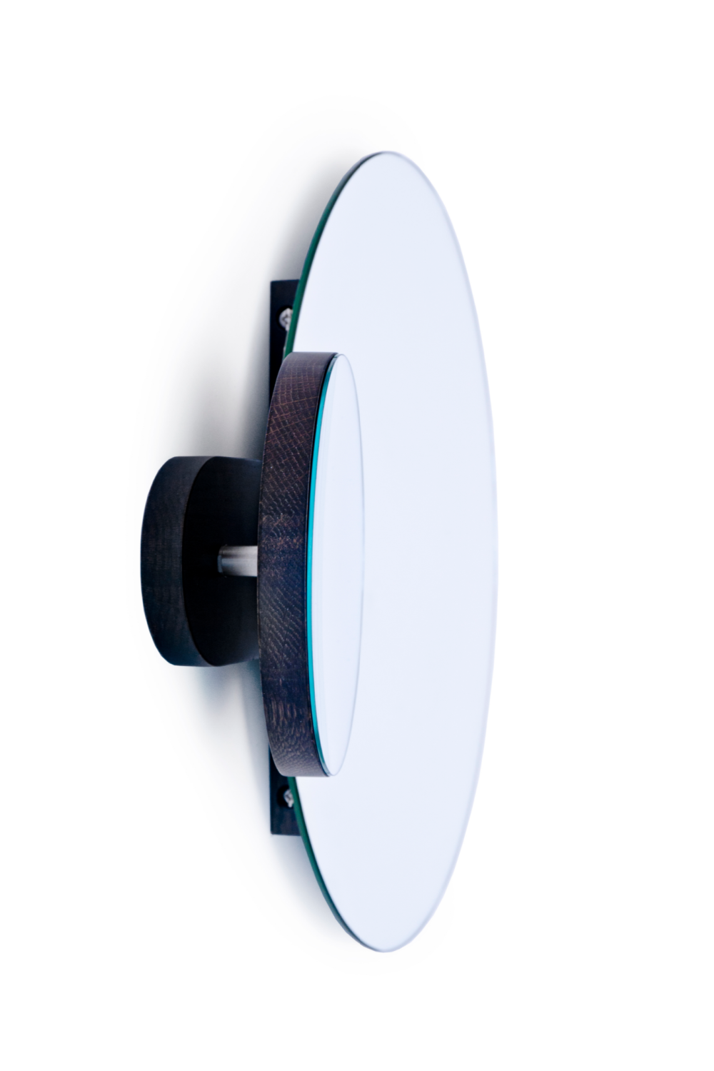 Oak Round Wall Mirror with Fixed Magnifier | Wireworks Eclipse、mySite、neckold