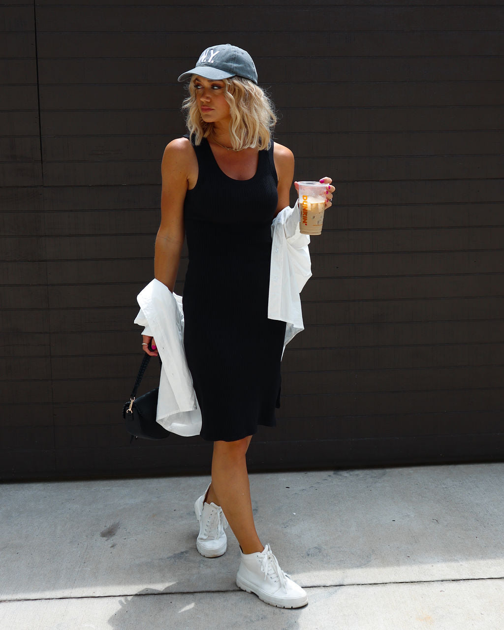 {product_title} - {shop_name}