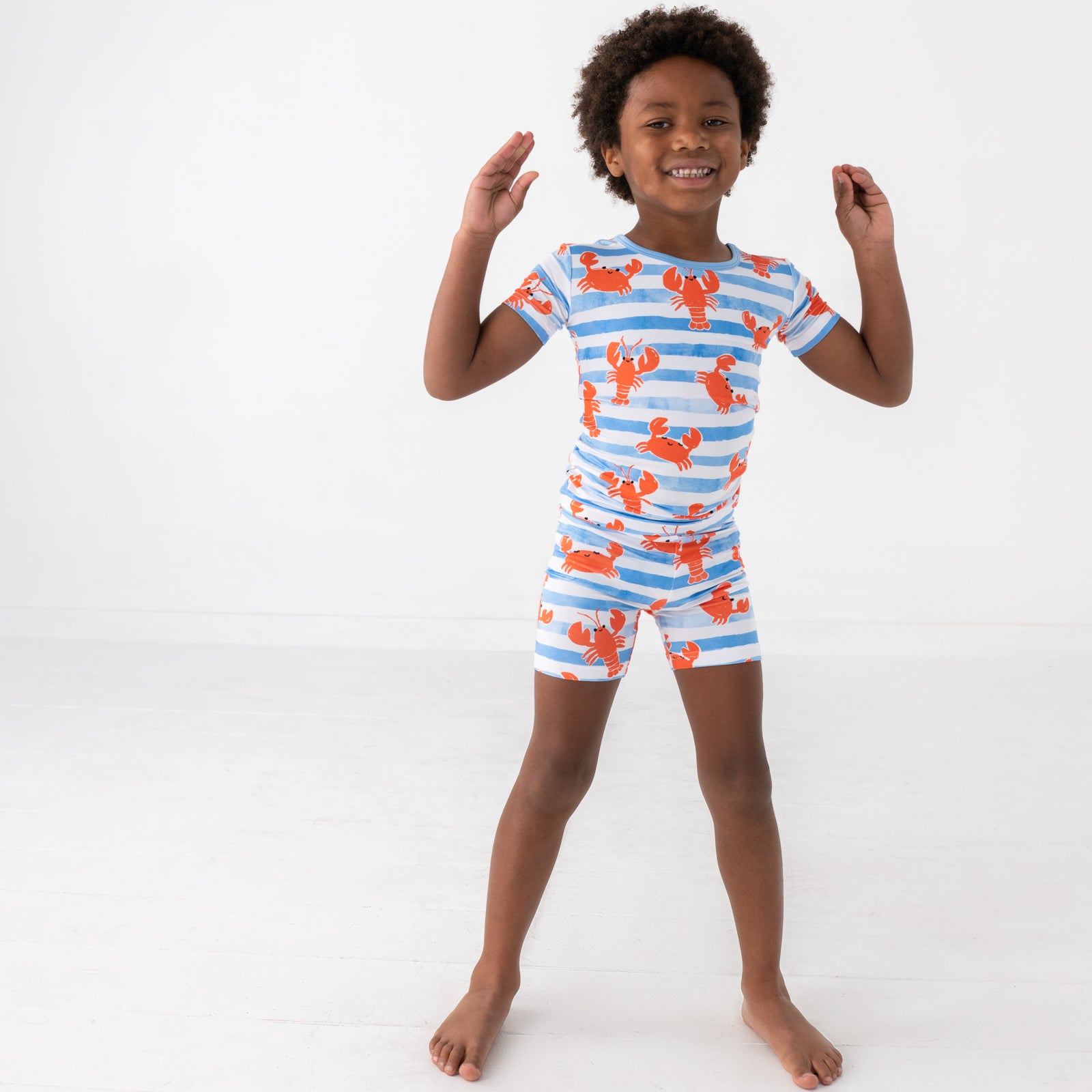  Crustacean Crew Two-Piece Short Sleeve & Shorts Pajama Set、mySite、layawaytickets