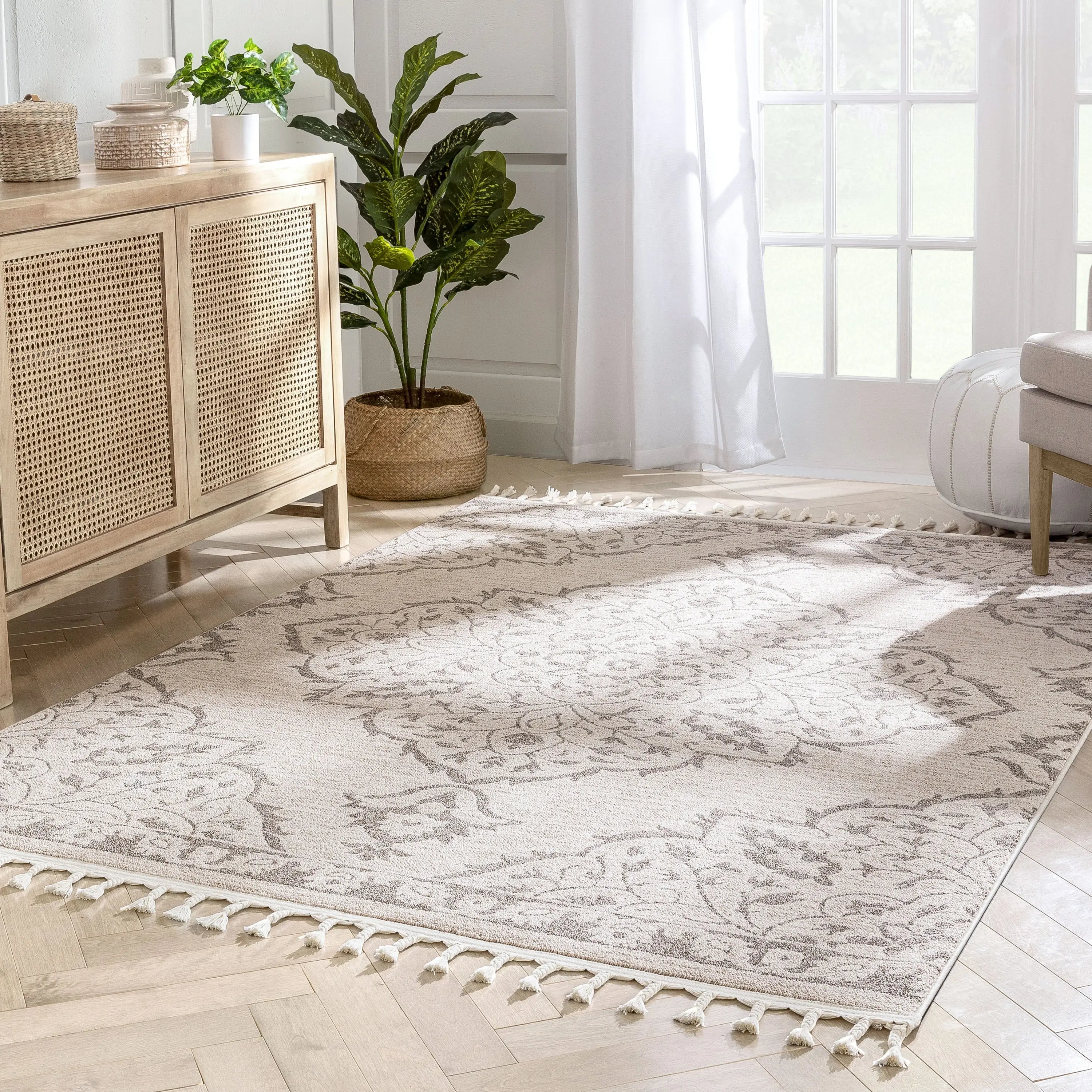 Mara Medallion Botanical Pattern Brown Beige Kilim-Style Rug、mySite、gigharbornorthrealestate