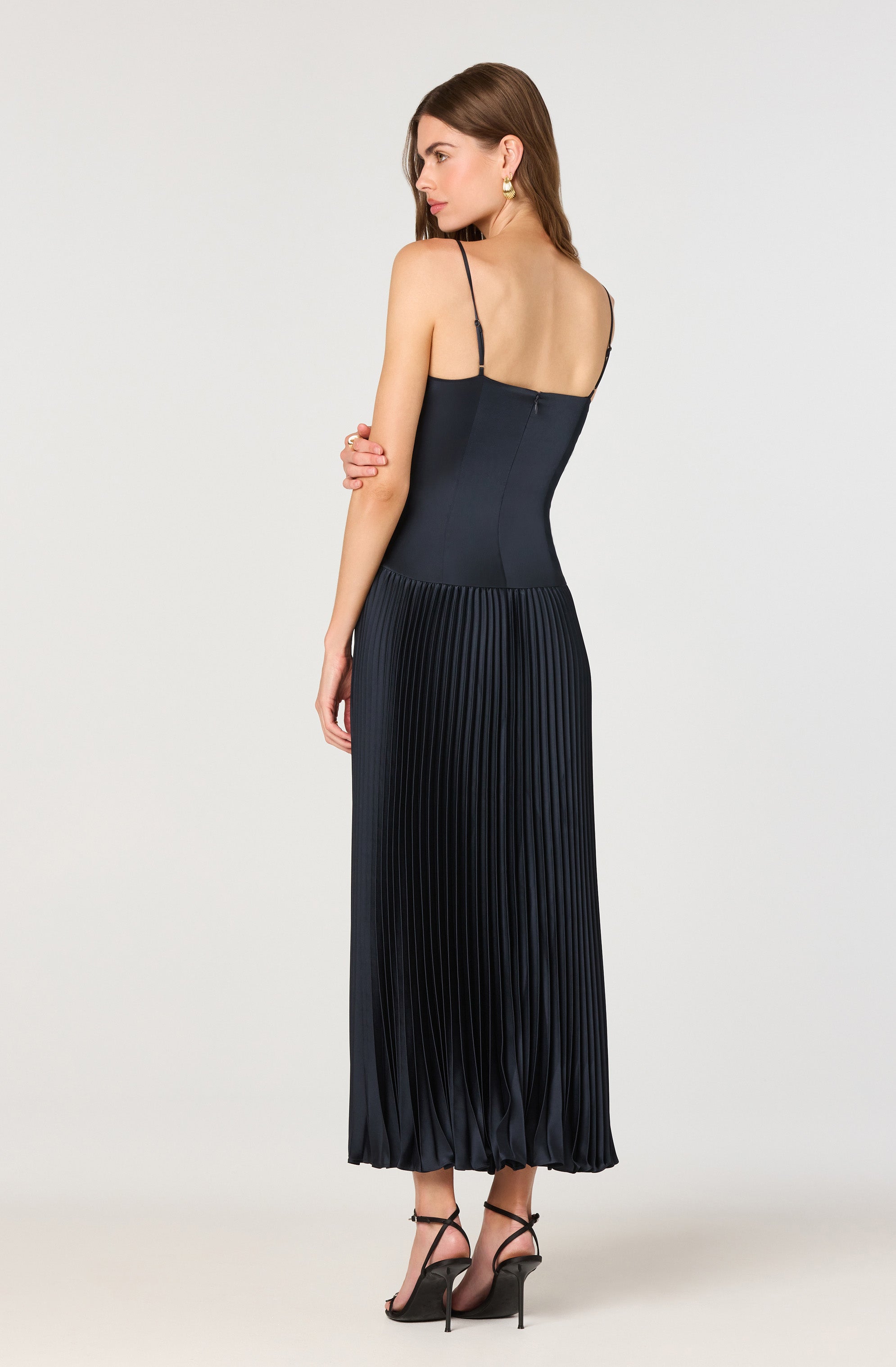 Pleated Drop Waist Maxi Dress、mySite、solidvoid