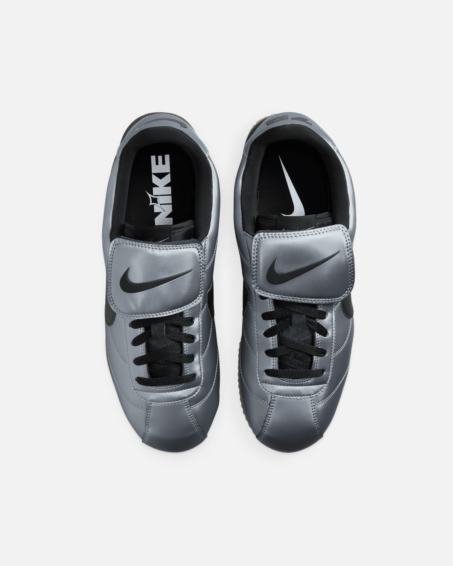 Nike Cortez SE Mtlc Cool Grey/Black-Gum Dark Brown、mySite、zt4zffjzw