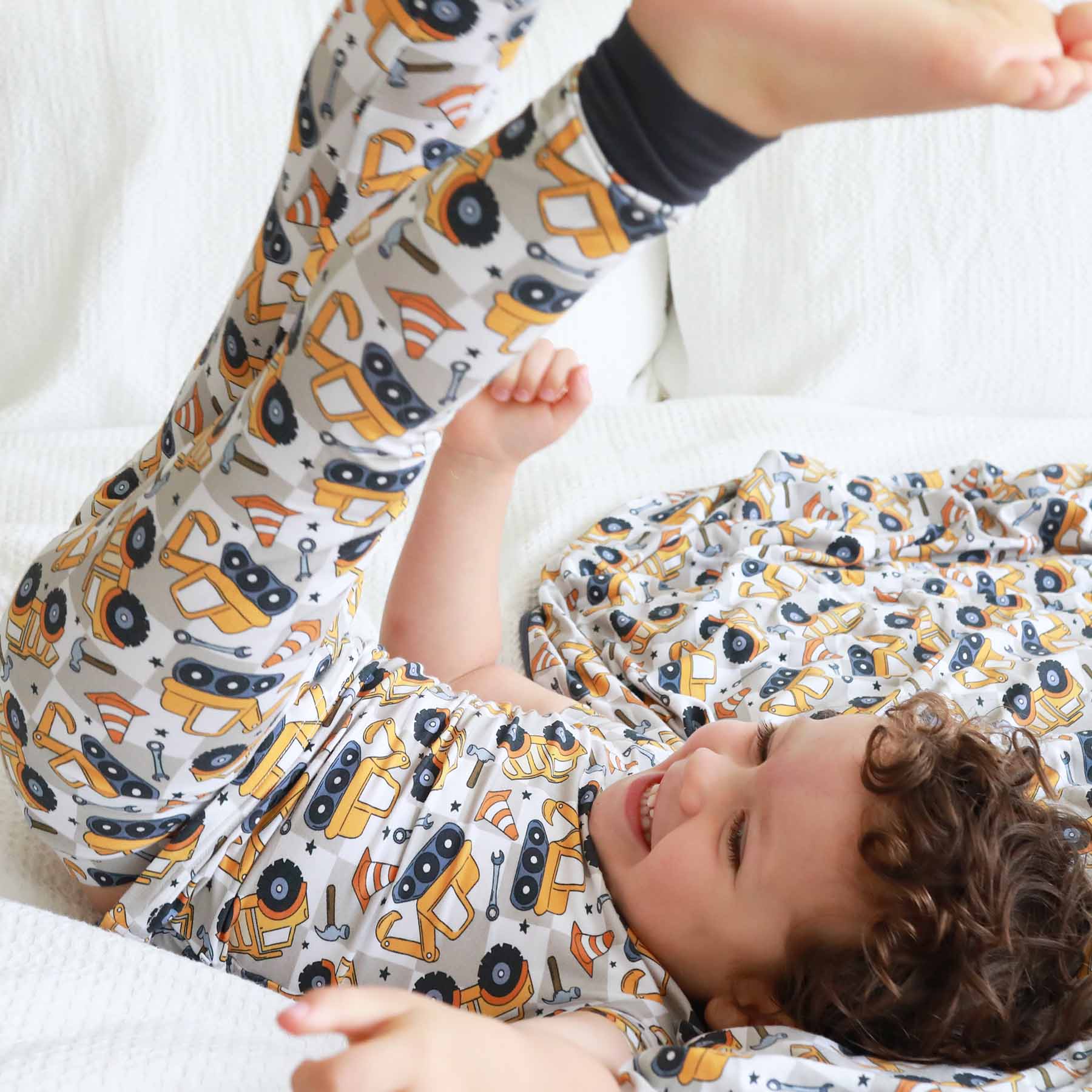  Under Construction Two Piece Pajama Set、mySite、layawaytickets