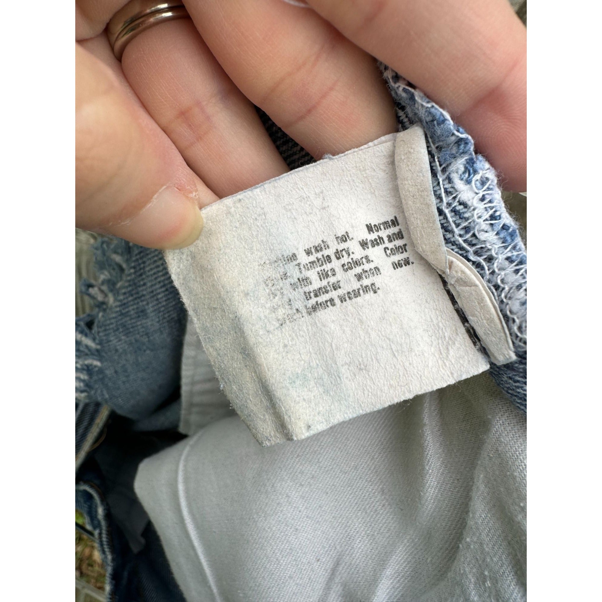 80's Levi's 517 Medium Wash Cut Off Raw Hem Denim Jean Shorts Size 36、mySite、garagedoors4me