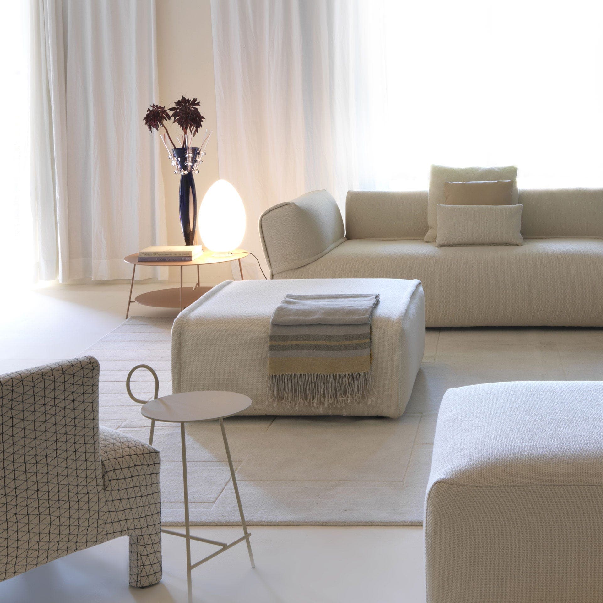 Table Lamp UOVO Small by Ben Swildens for FontanaArte、mySite、neckold