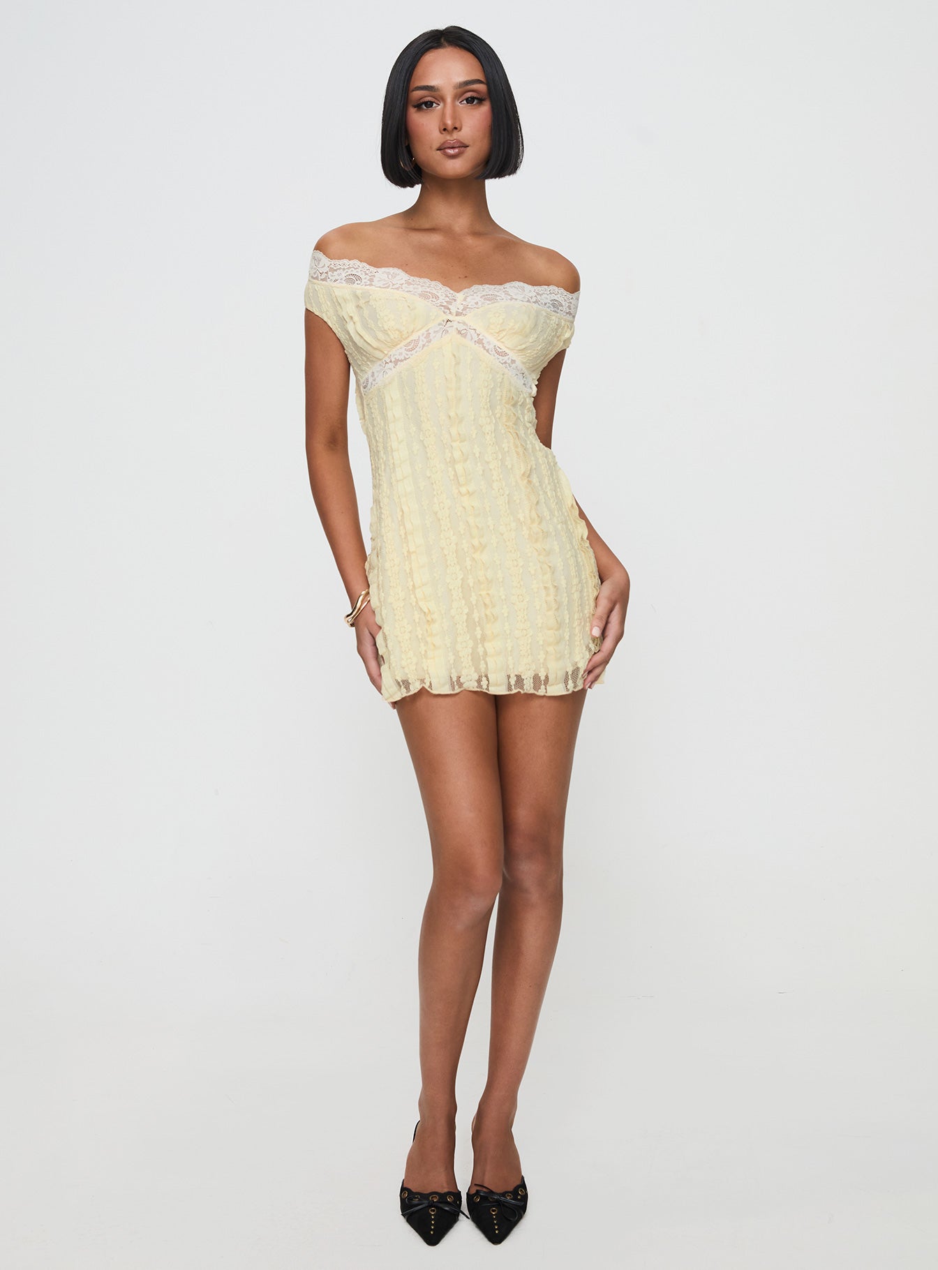 Bonnin Off The Shoulder Lace Mini Dress Yellow、mySite、solidvoid