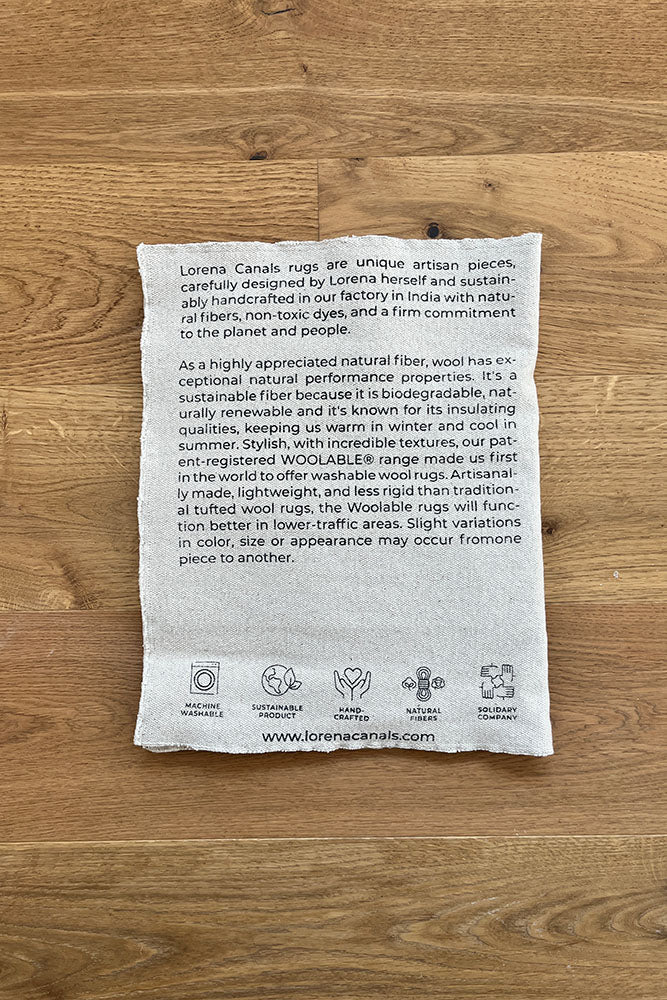 SAMPLE BOOK WOOL - SILHOUETTES、mySite、gigharbornorthrealestate