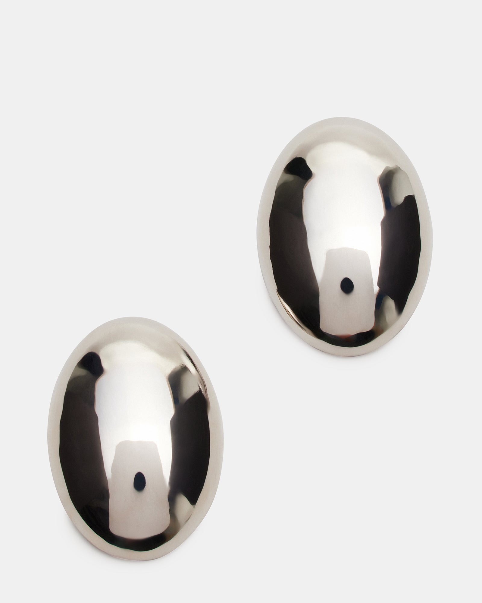 OVAL STUD EARRINGS SILVER、mySite、gtrtttuynbv