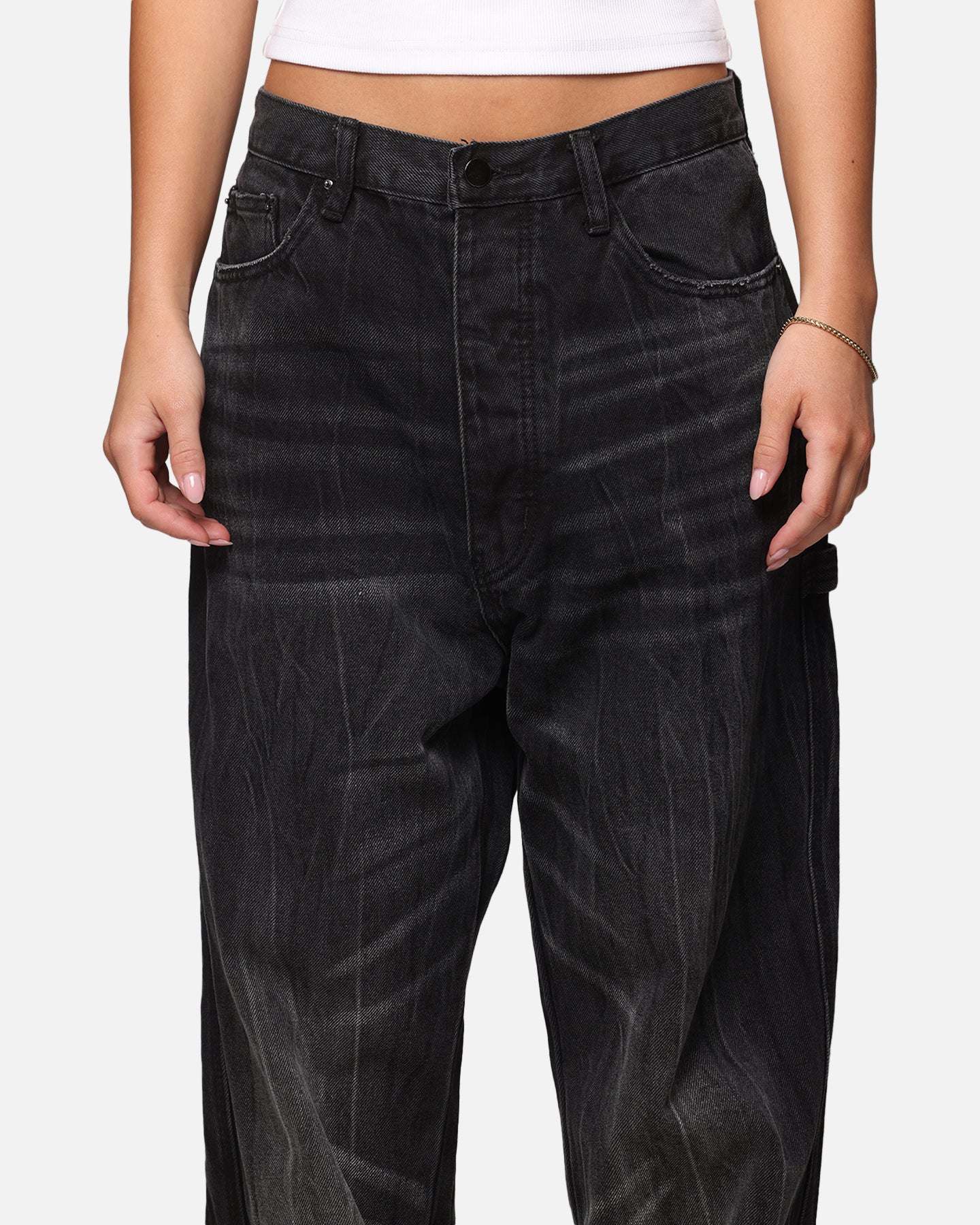 {product_title} - {shop_name}