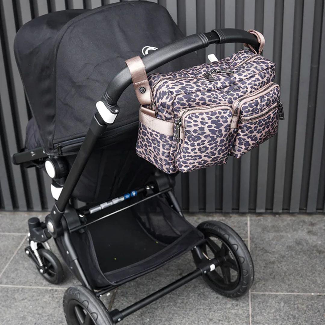  Tiba + Marl Axel Buggy Organiser / Changing Bag - Tonal Brown Leopard、mySite、merchandisen
