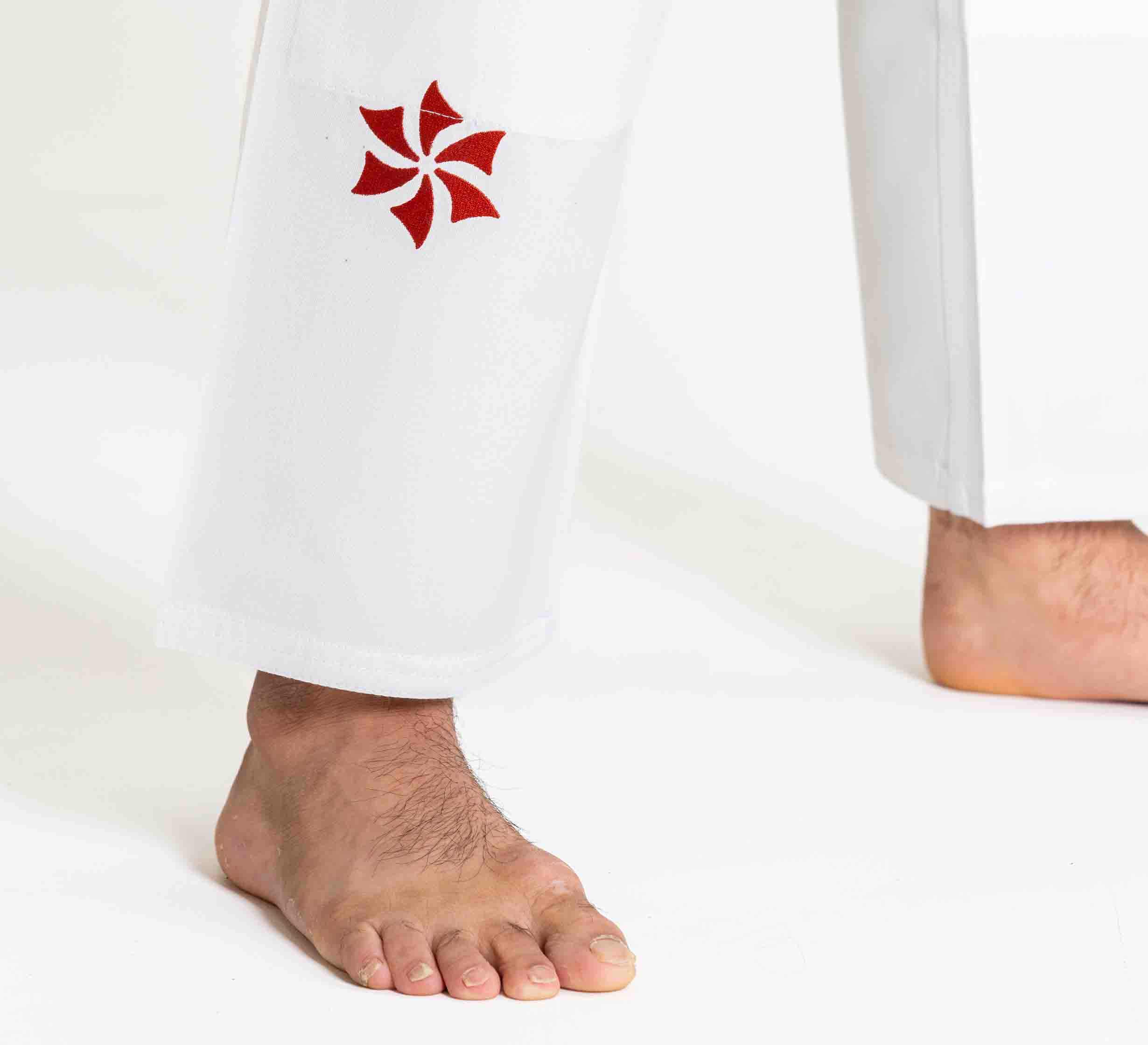 Six Blades Association BJJ Gi White、mySite、gigharbornorthrealestate