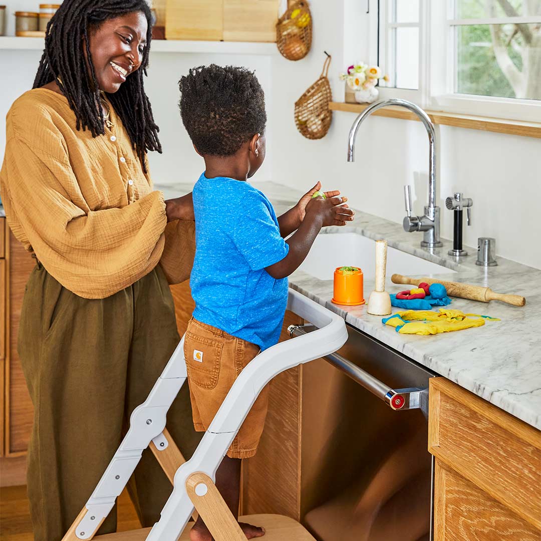  Ergobaby Kitchen Helper - Natural / White、mySite、merchandisen