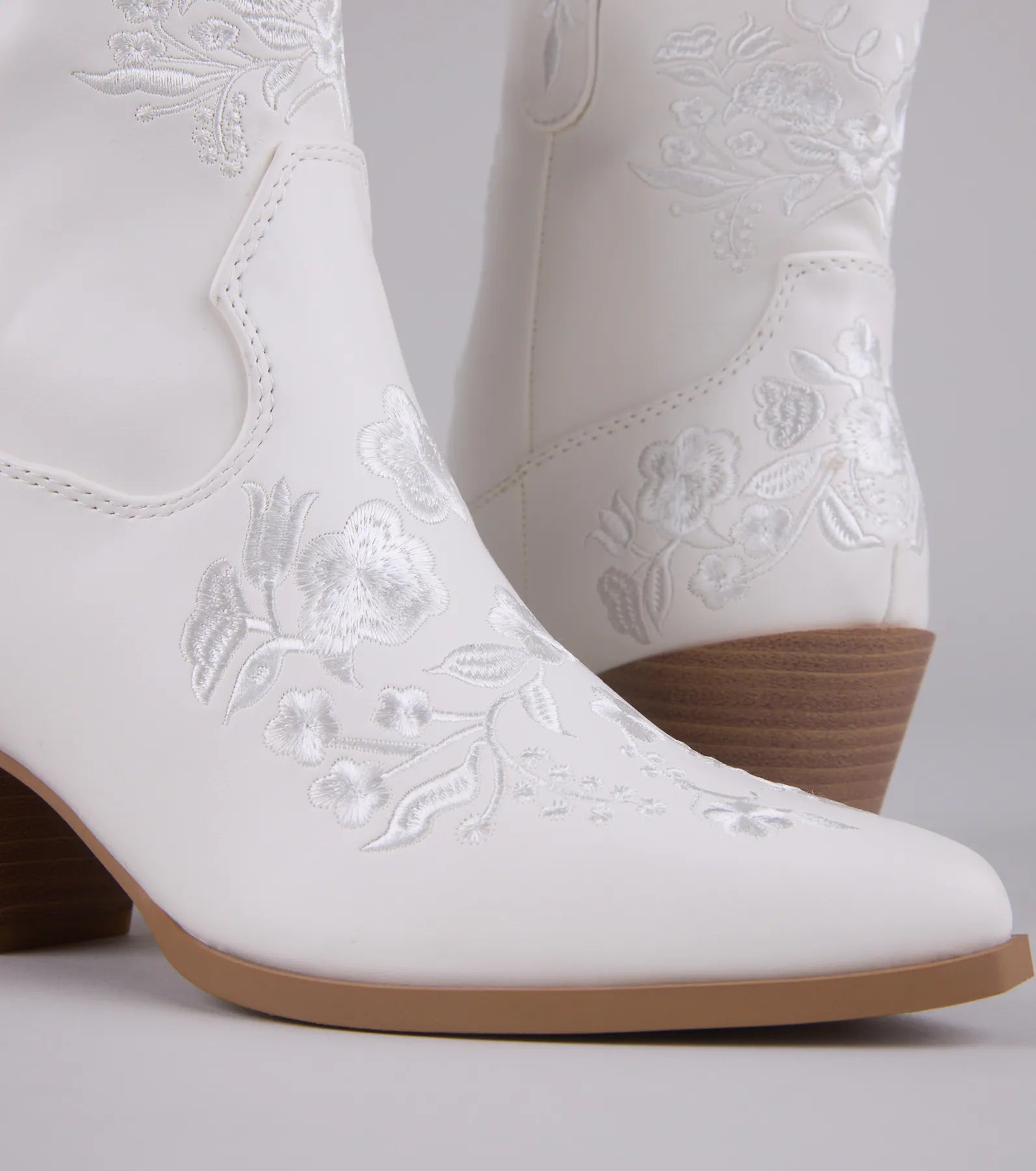  Full Bloom Floral Cowboy Booties、mySite、justintrudeaud