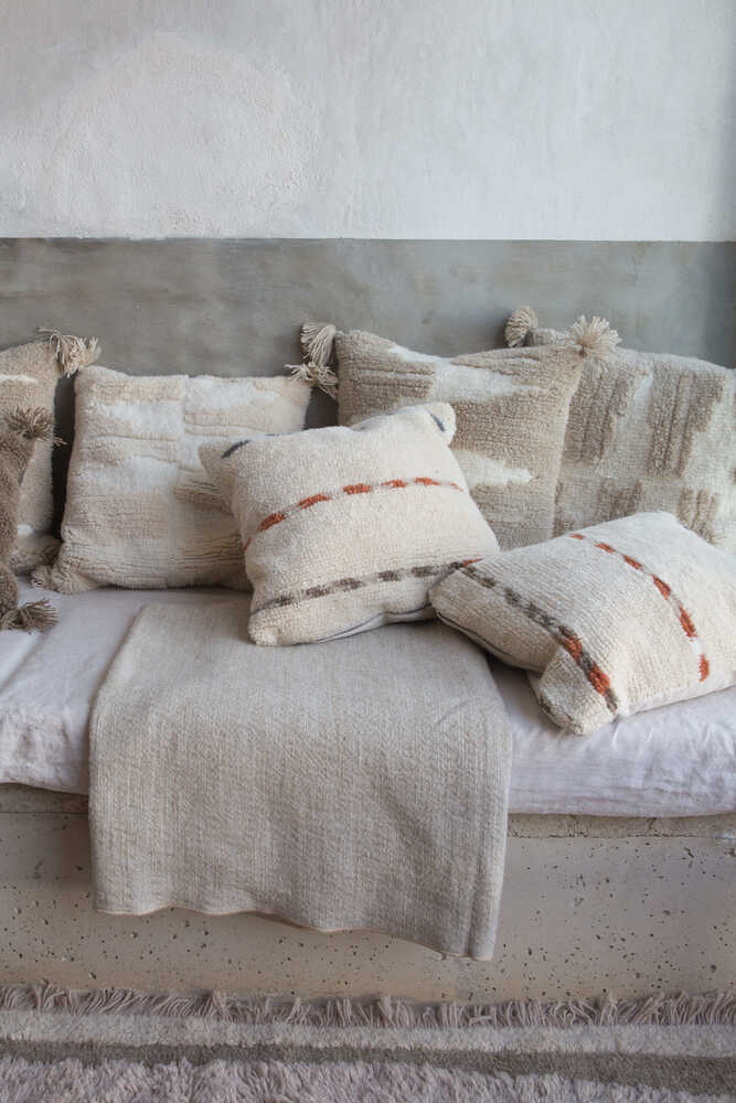 THROW PILLOW JAJIM、mySite、gigharbornorthrealestate