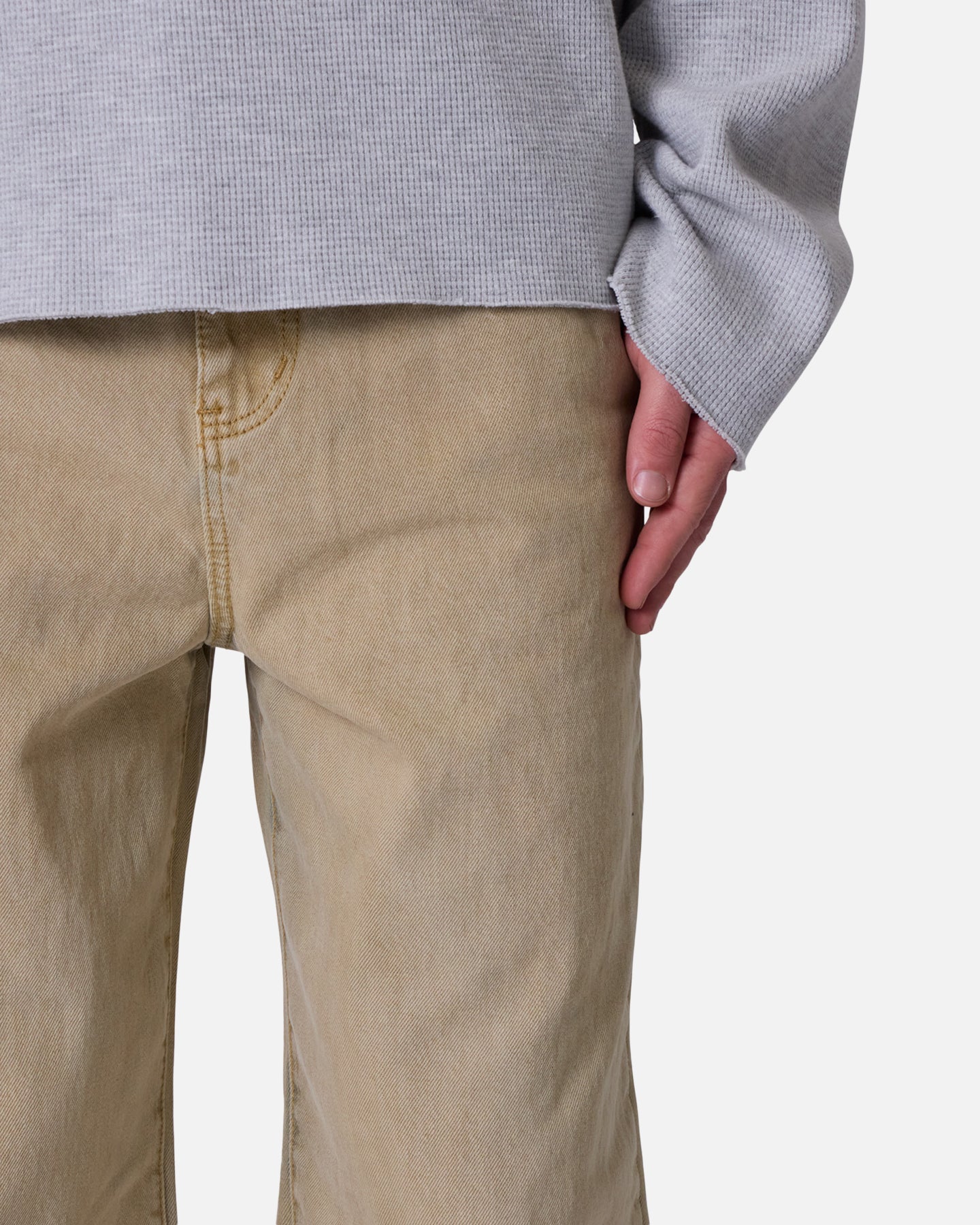 {product_title} - {shop_name}