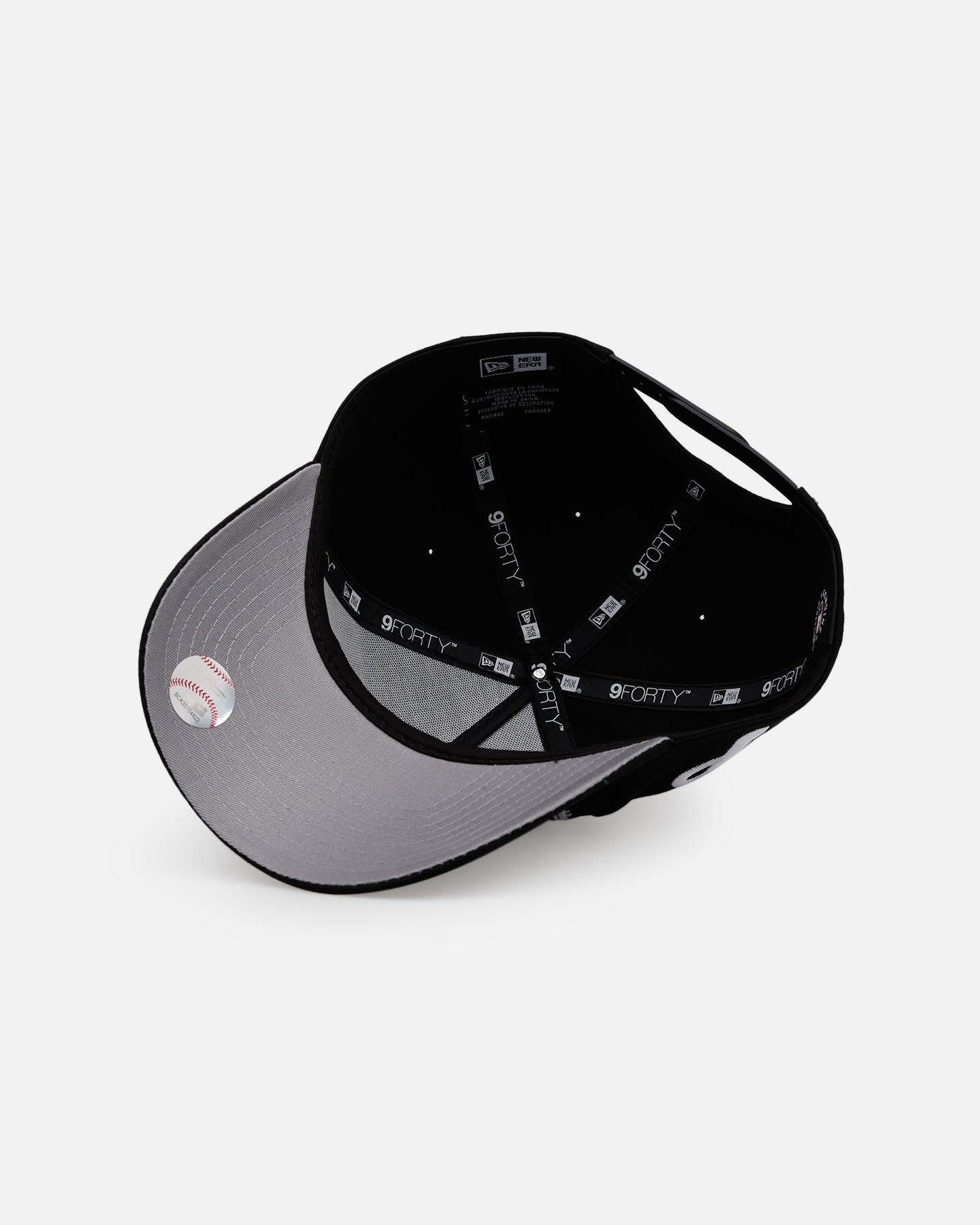 New Era Philadelphia Phillies 'Oversized Gothic Script Crown' 9FORTY A-Frame Snapback Black/White、mySite、zt4zffjzw