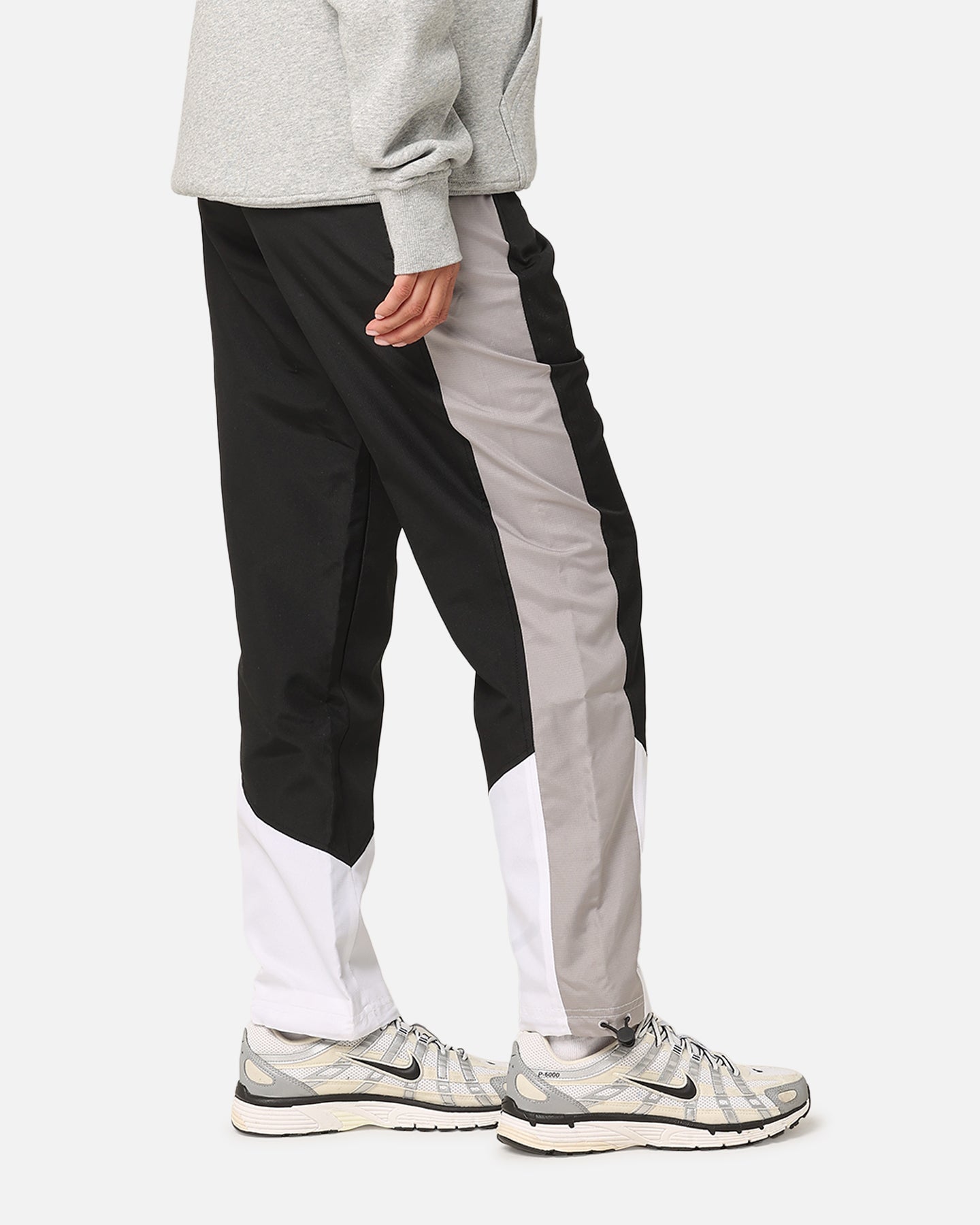 {product_title} - {shop_name}