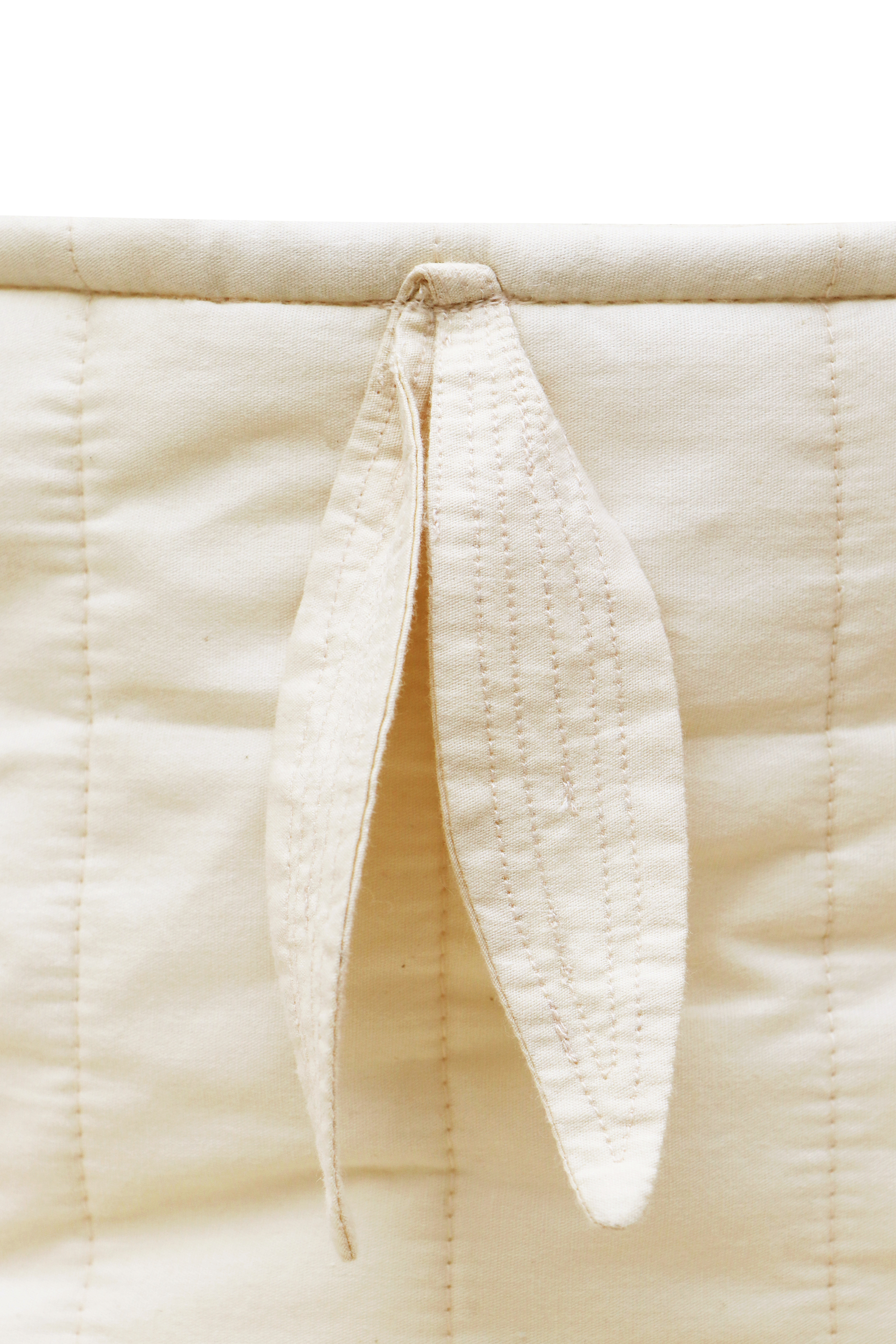 SET OF TWO QUILTED BASKETS NATURAL、mySite、gigharbornorthrealestate