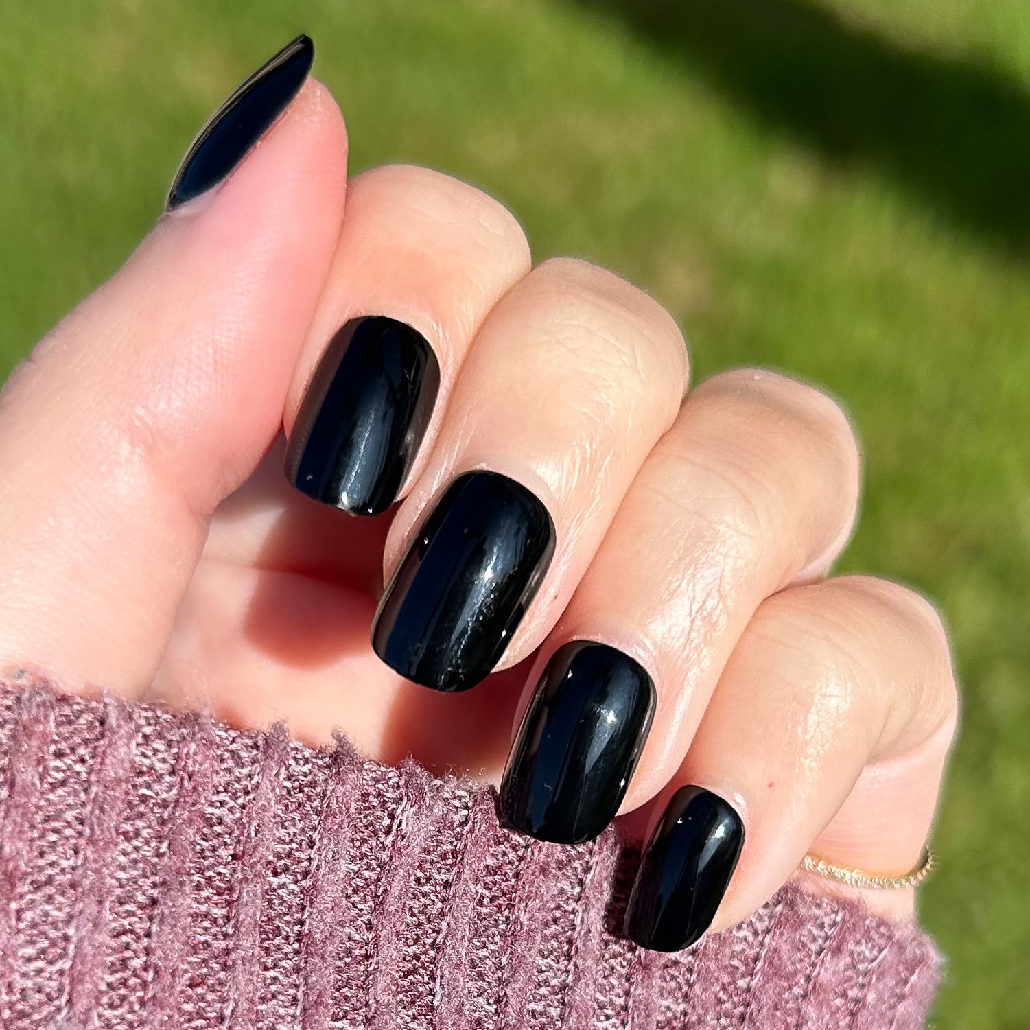 Cateye | Extra Short | Squoval - Tab Press-On、mySite、solidvoid