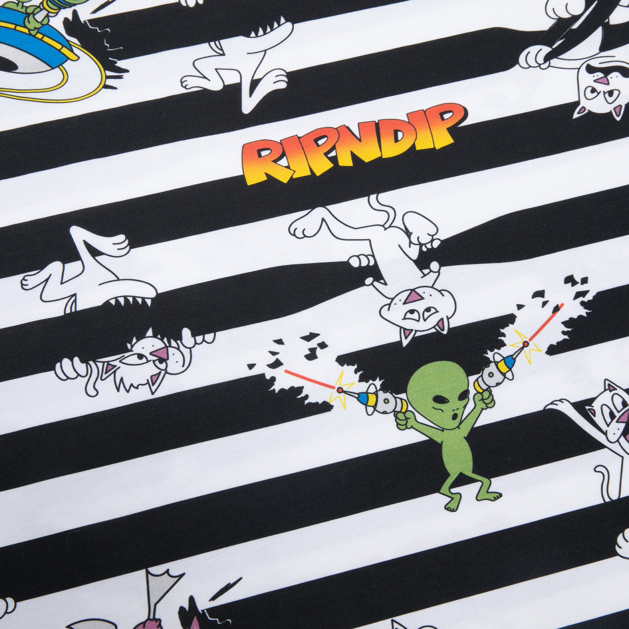  Looney Nerm Tee (White)、mySite、merchandisen