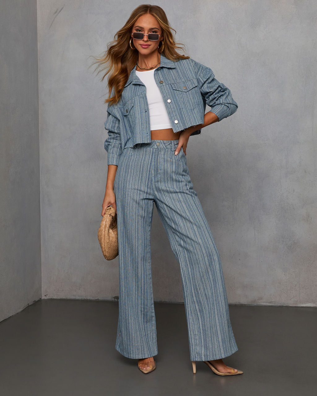 {product_title} - {shop_name}