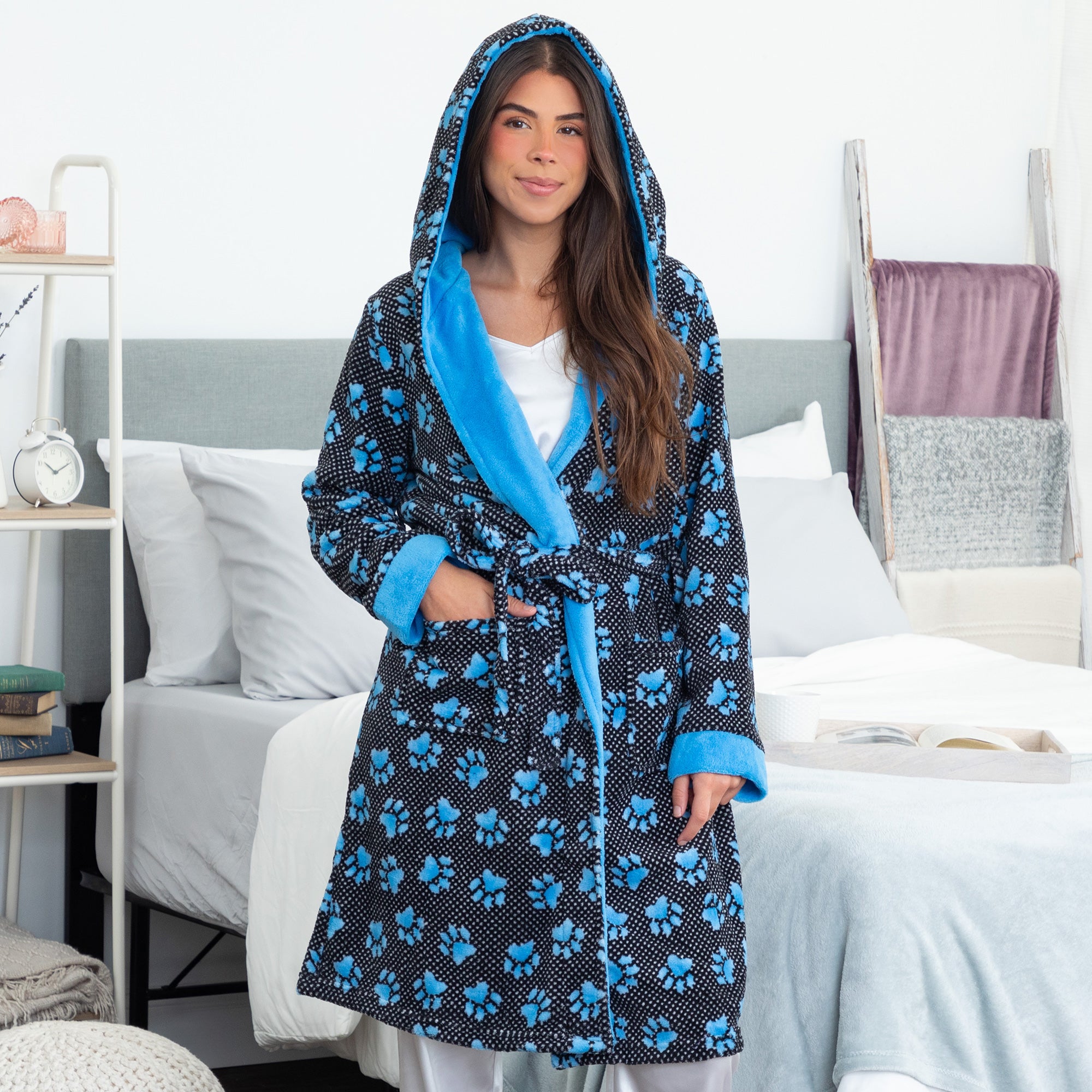 Gradient Paws & Polka Dot Hooded Robe、mySite、camillekostekn