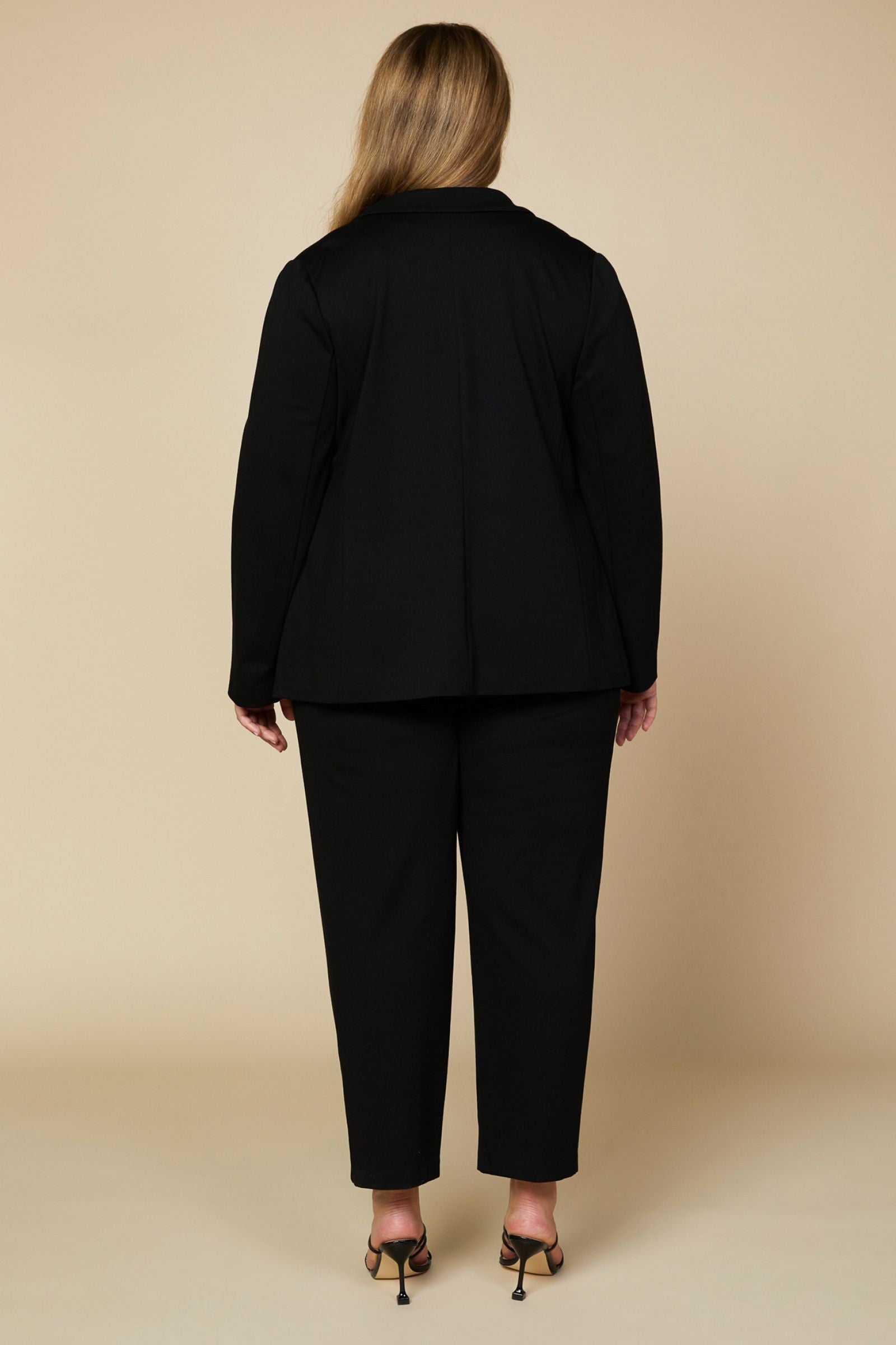 Donna’s Plus Blazer、mySite、garagedoors4me