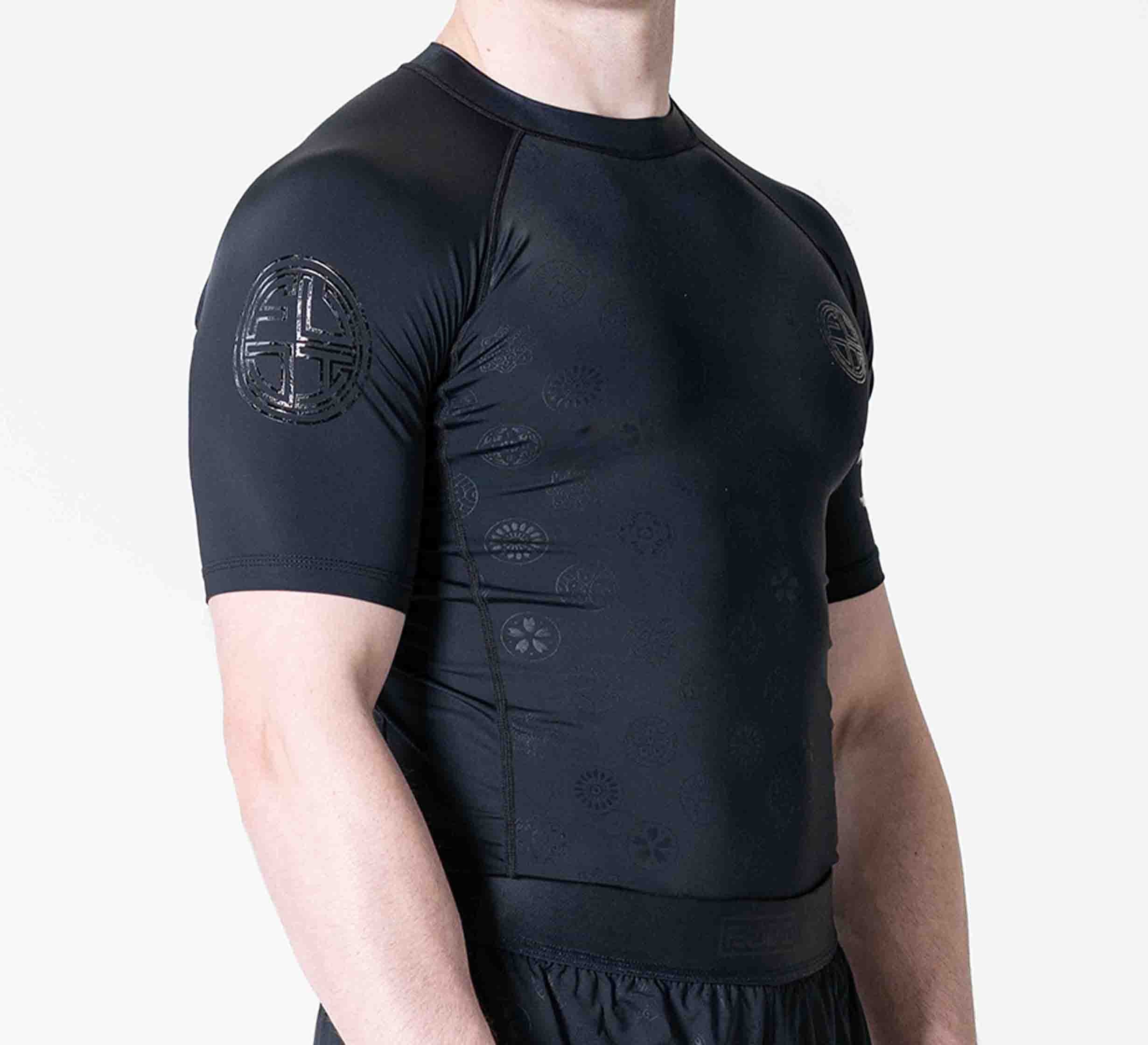 Shogun Heat Gear Rashguard Black、mySite、gigharbornorthrealestate
