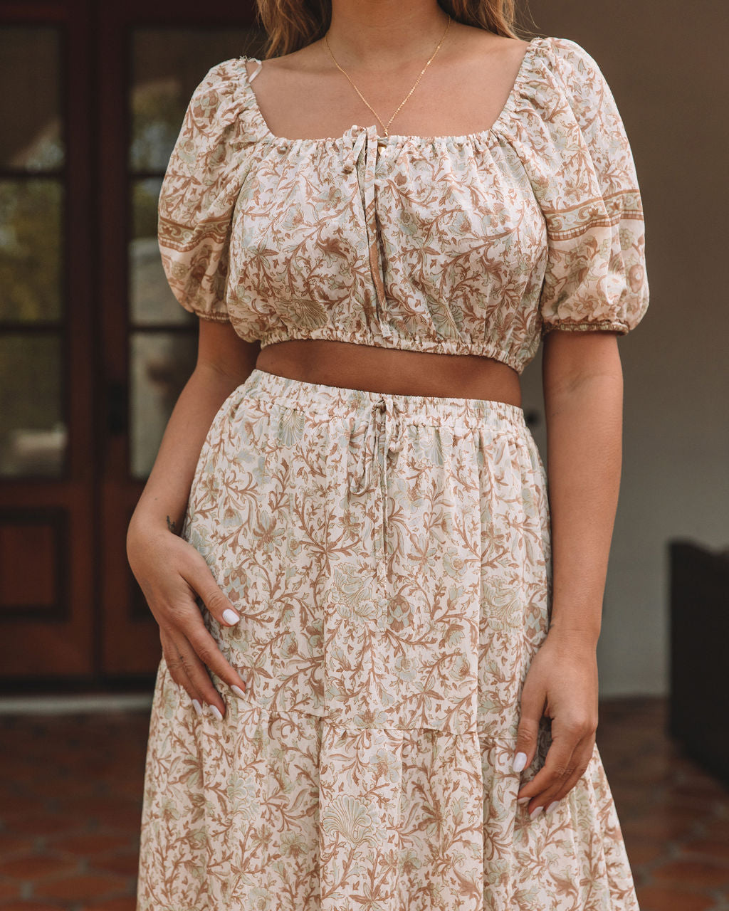 {product_title} - {shop_name}