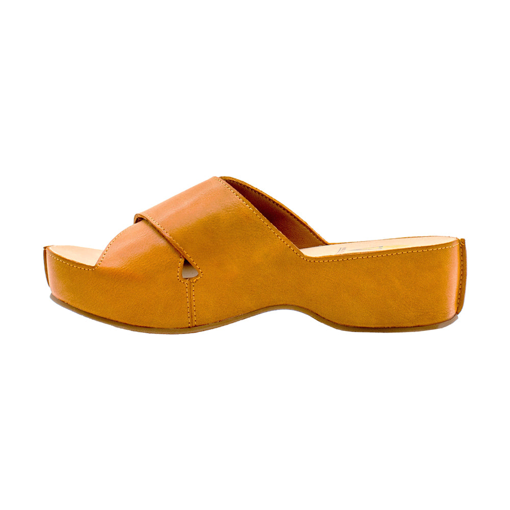 Edith Platform Slide Sandals、mySite、gtrtttuynbv