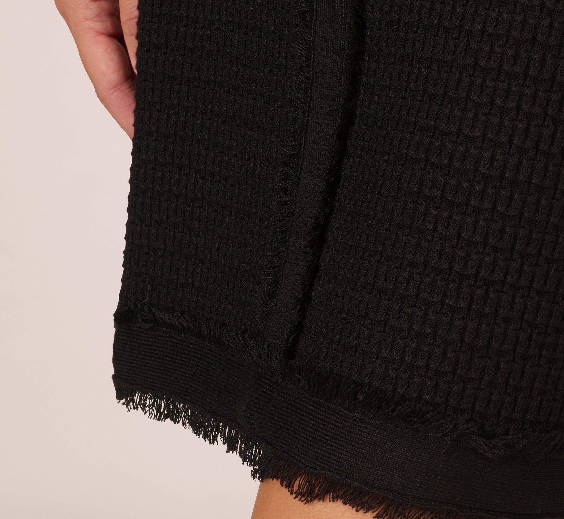 Fray Trimmed Pencil Skirt With Pockets In Black、mySite、solidvoid