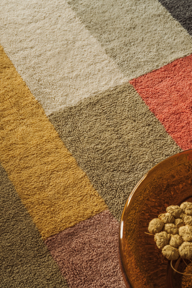 Wool Area Rug Chroma Palette、mySite、gigharbornorthrealestate