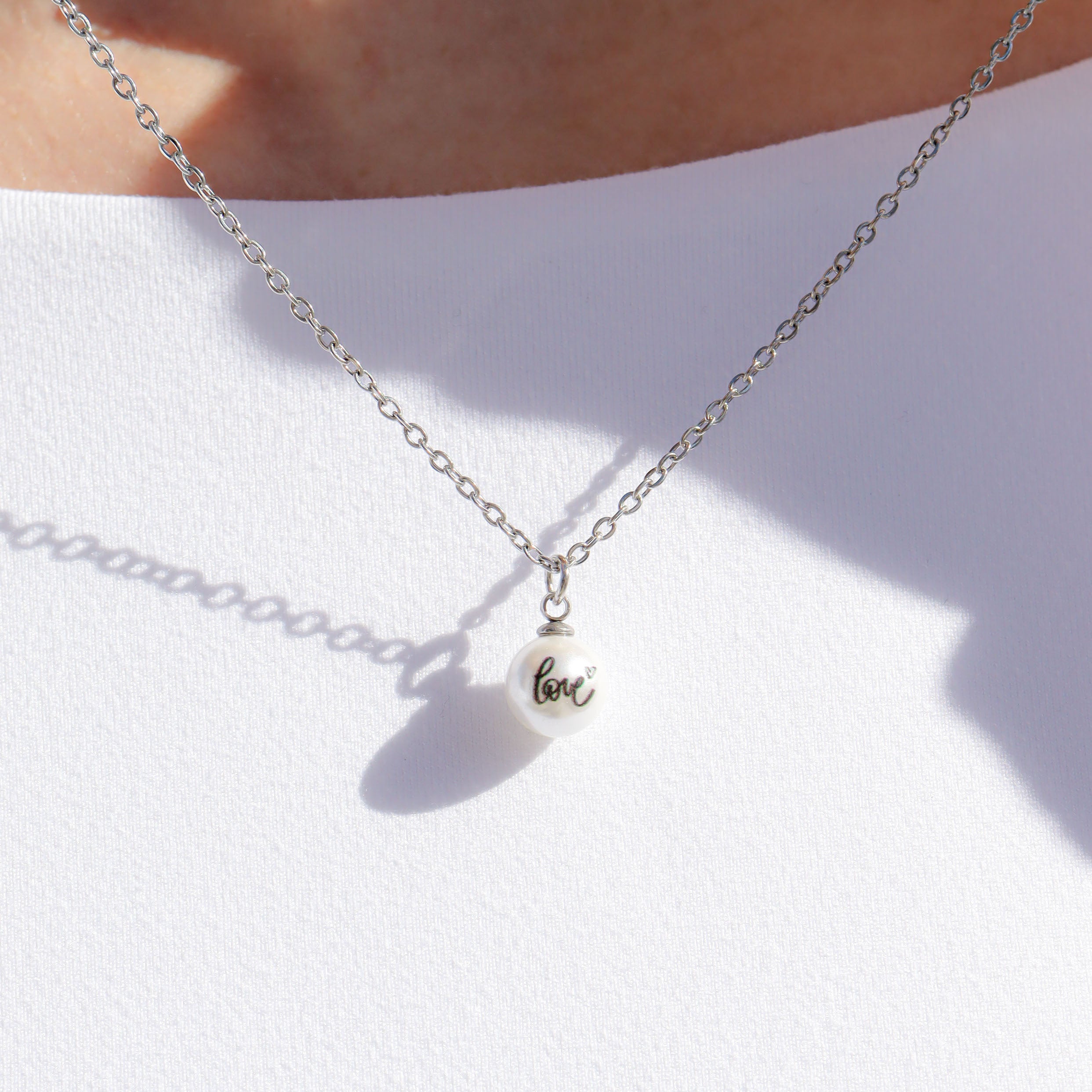 18K Gold PVD Stainless Steel 8mm Love Printed Pearl Charm / PDL0249、mySite、dreamappss