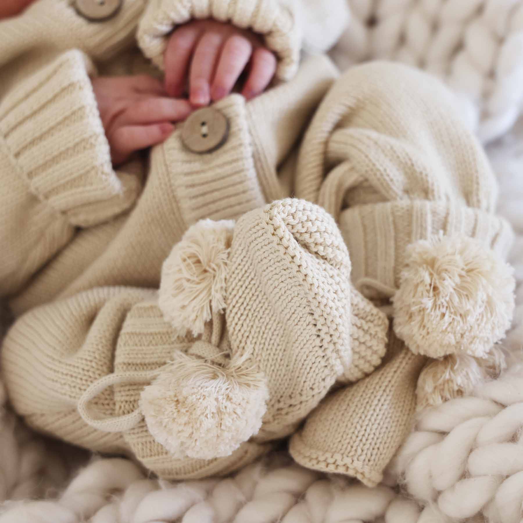 Knit Pom Pom Baby Booties | Sand、mySite、layawaytickets