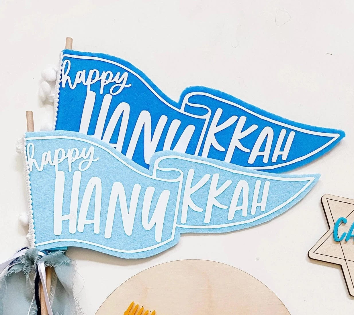 Happy Hanukkah Felt Flag with Ribbons - (Light or Dark Blue)、mySite、topwebapps