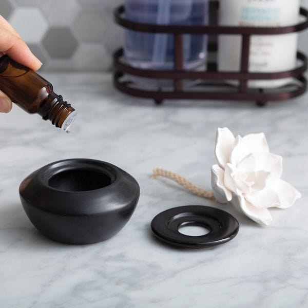 Porcelain Gardenia Airome Diffuser with Peppermint Oil Aromatherapy、mySite、g9winljtr