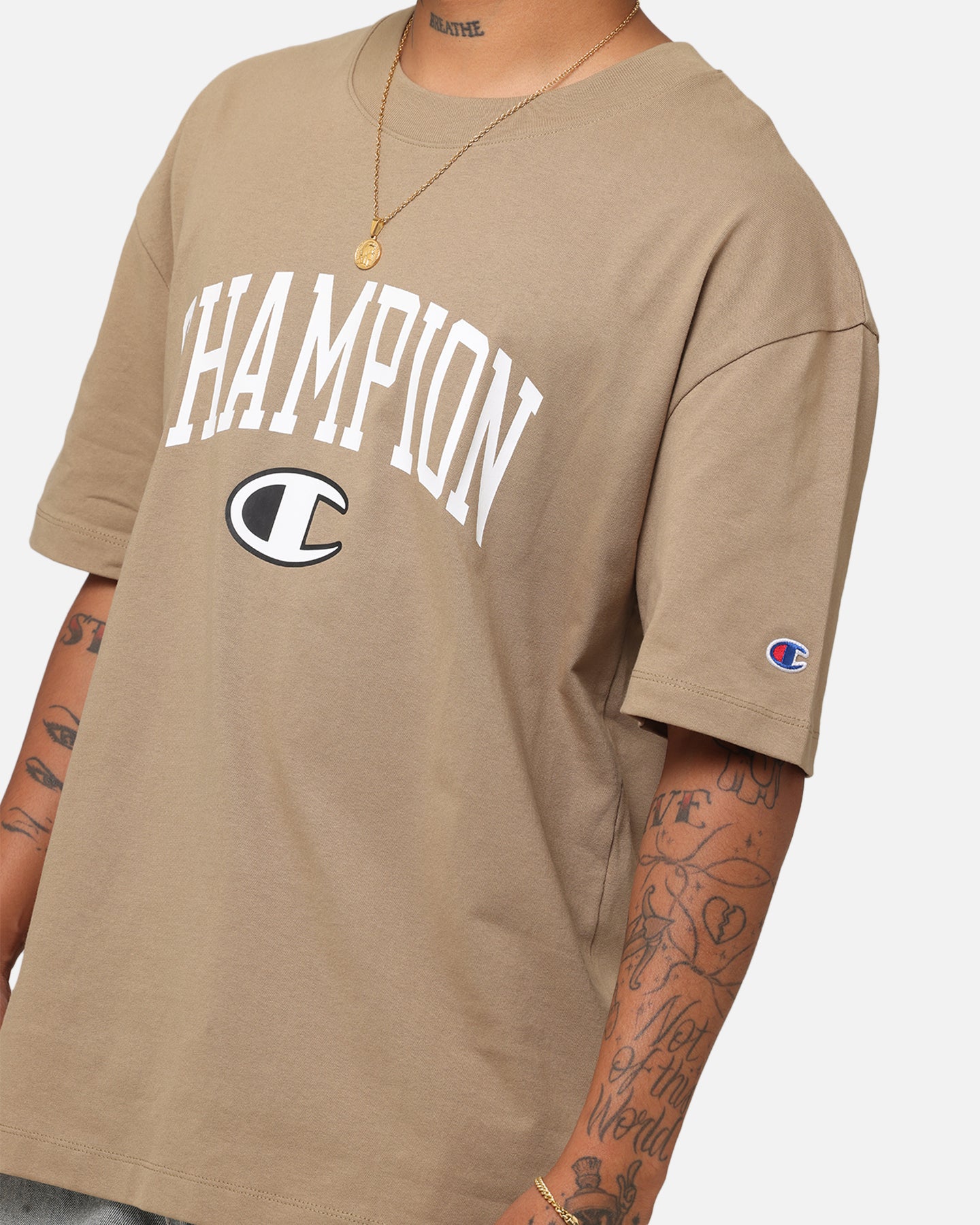 Champion Heritage Varsity Graphic T-Shirt Whole Wheat Khaki、mySite、zt4zffjzw