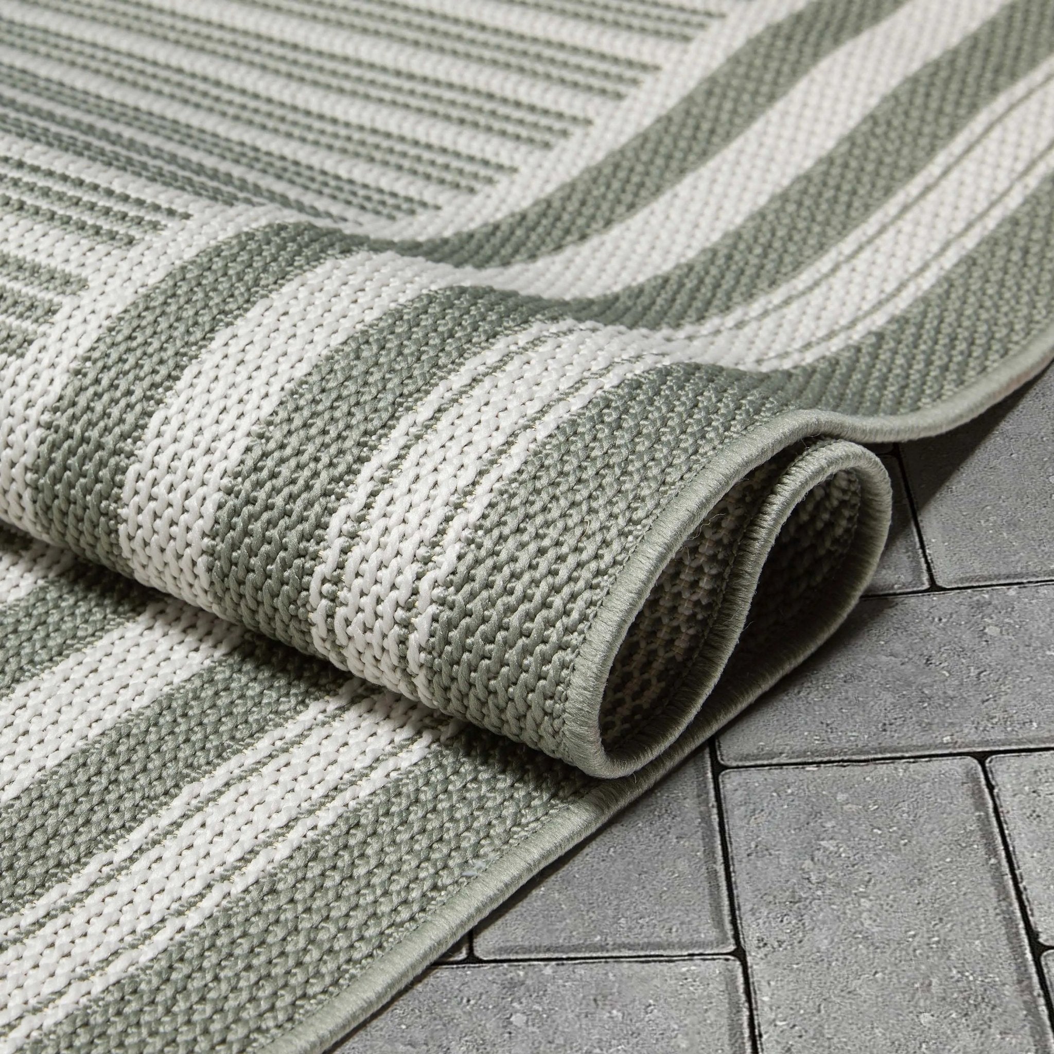 Frankie Modern Stripes Indoor/Outdoor Green Textured Rug、mySite、gigharbornorthrealestate