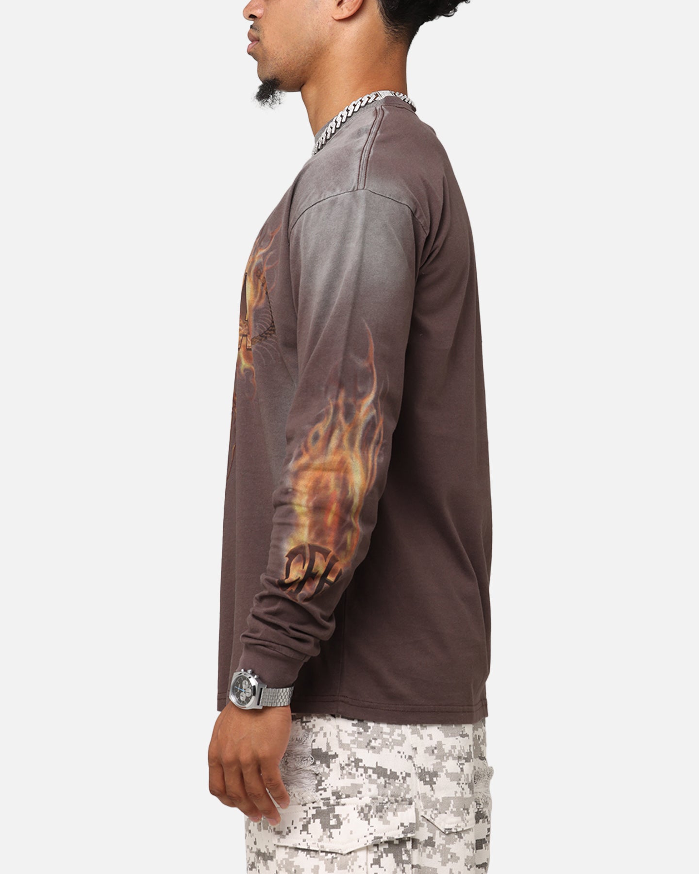 {product_title} - {shop_name}