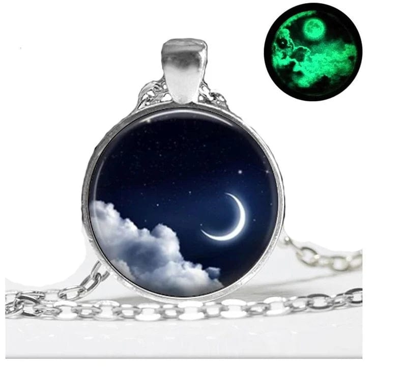 Glow in the dark jewellery, moon necklace, galaxy glass moon necklace, Glowing Pendant *Necklaces、mySite、g9winljtr