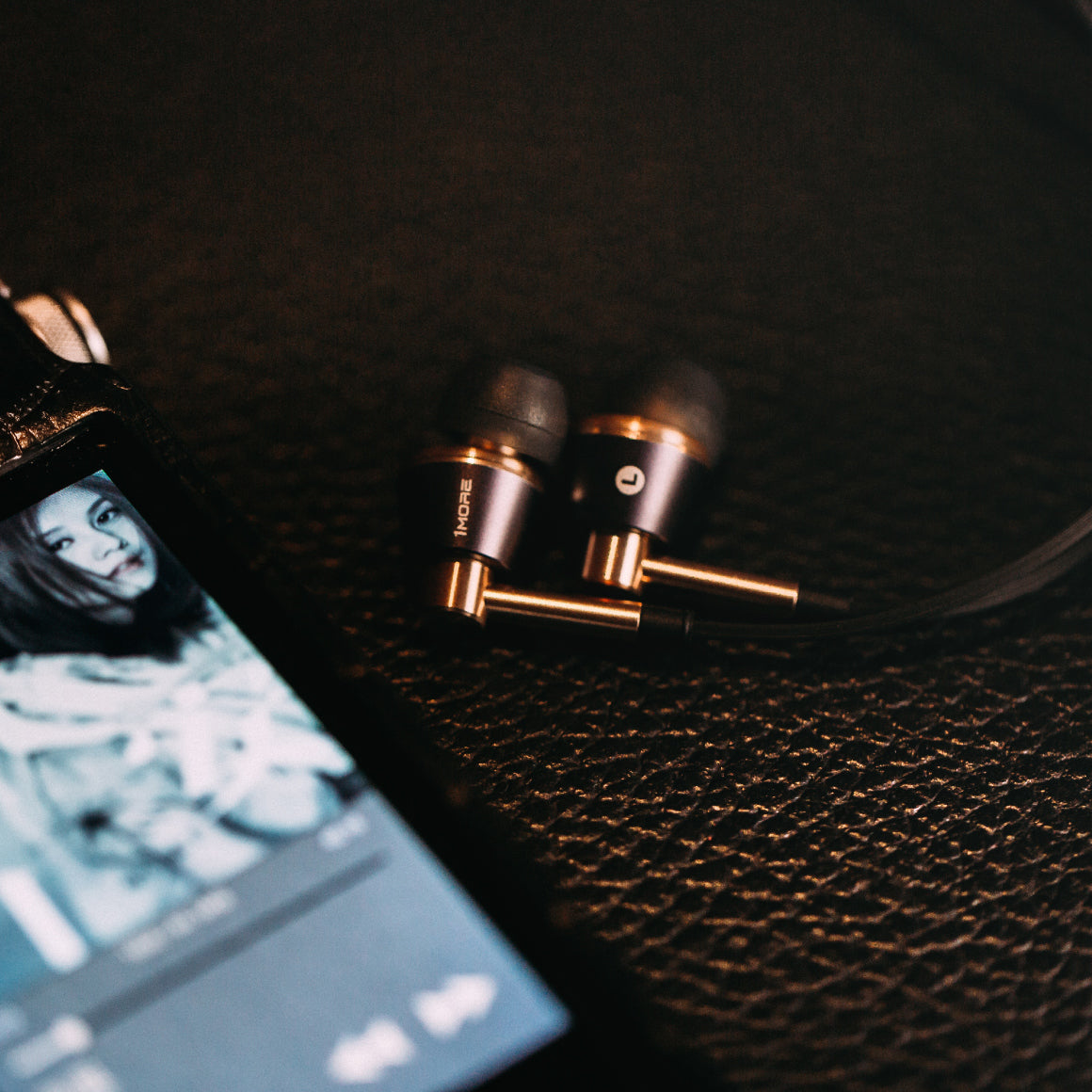  1MORE - Triple Driver、mySite、merchandisen