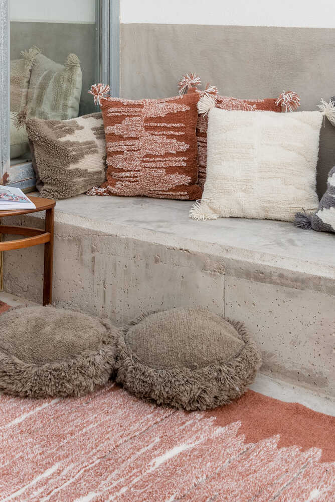 FLOOR CUSHION JAM BROWN、mySite、gigharbornorthrealestate