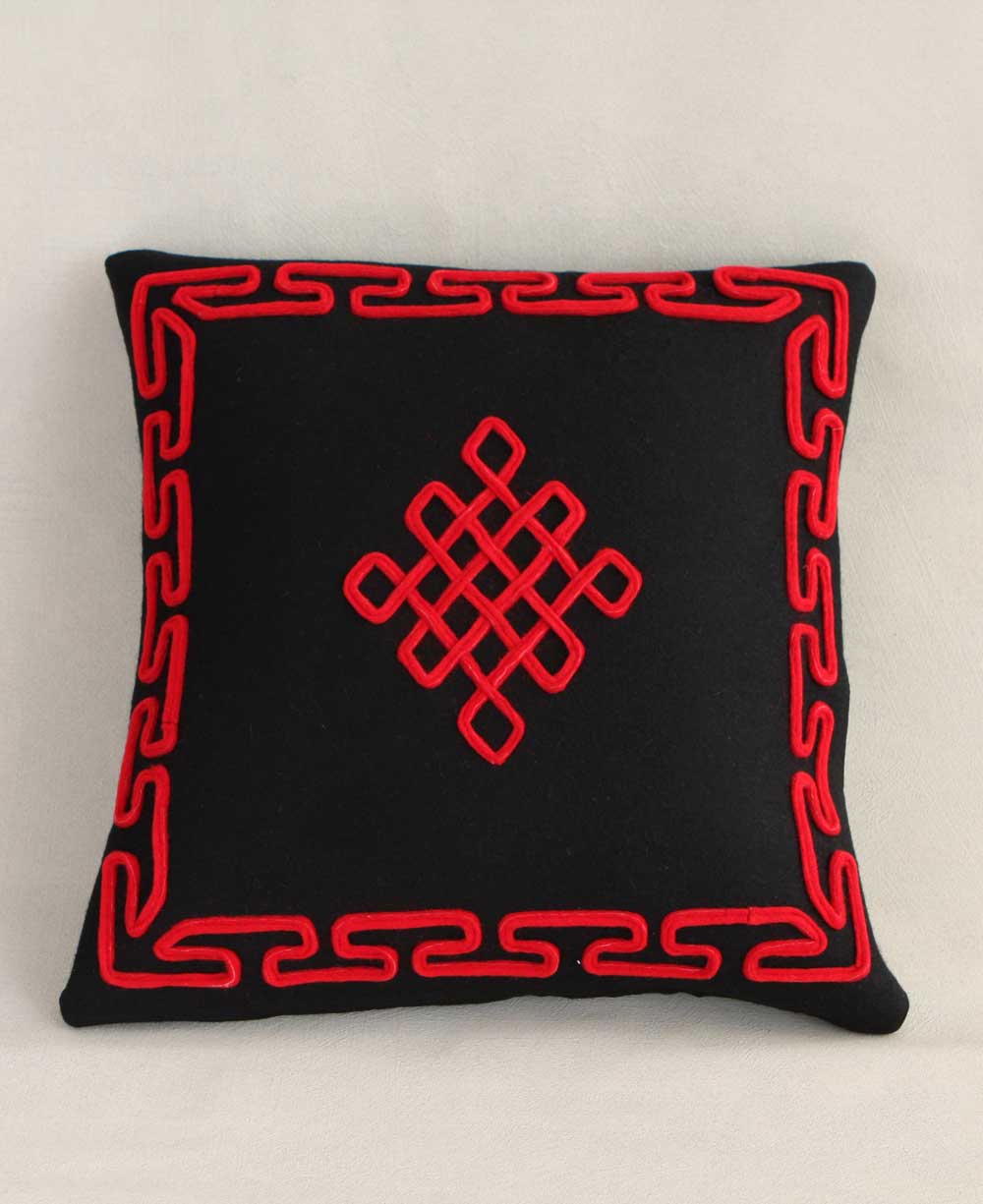 Infinite Knot Fair Trade Tibetan Pillow、mySite、topwebapps