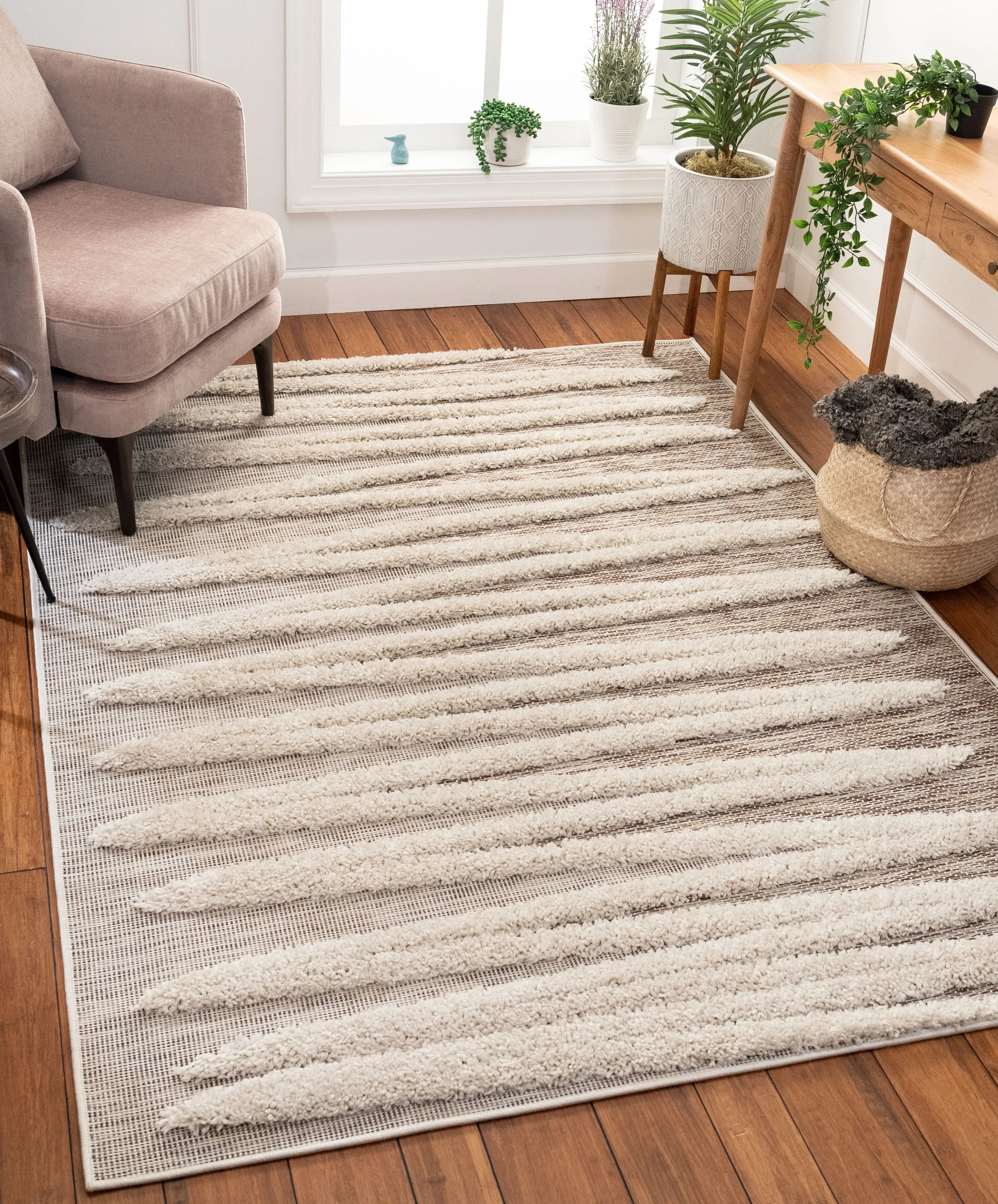 Brigida Coastal Pattern Beige High-Low Flat-Weave 7'10 x 9'10 Rug、mySite、gigharbornorthrealestate