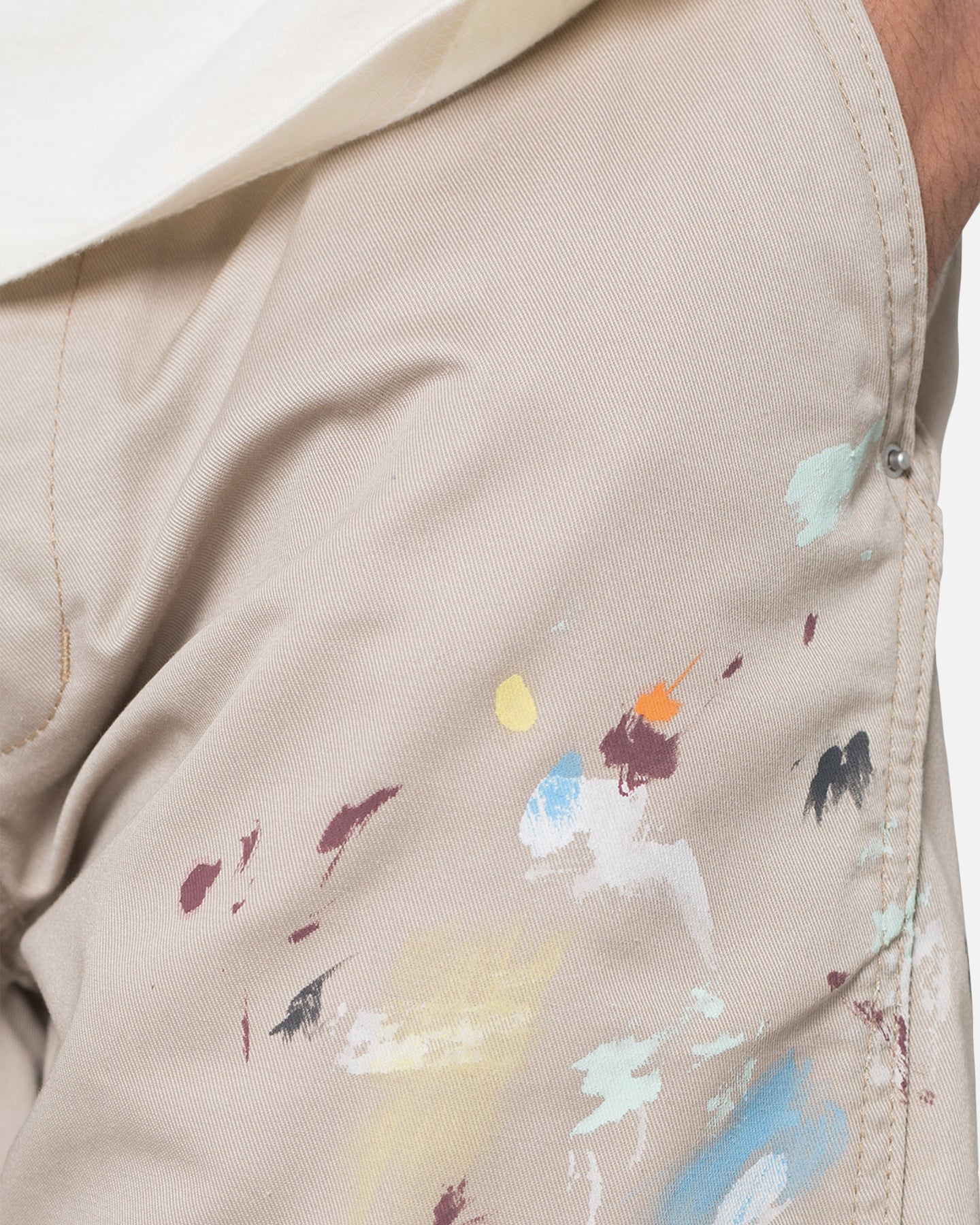 {product_title} - {shop_name}