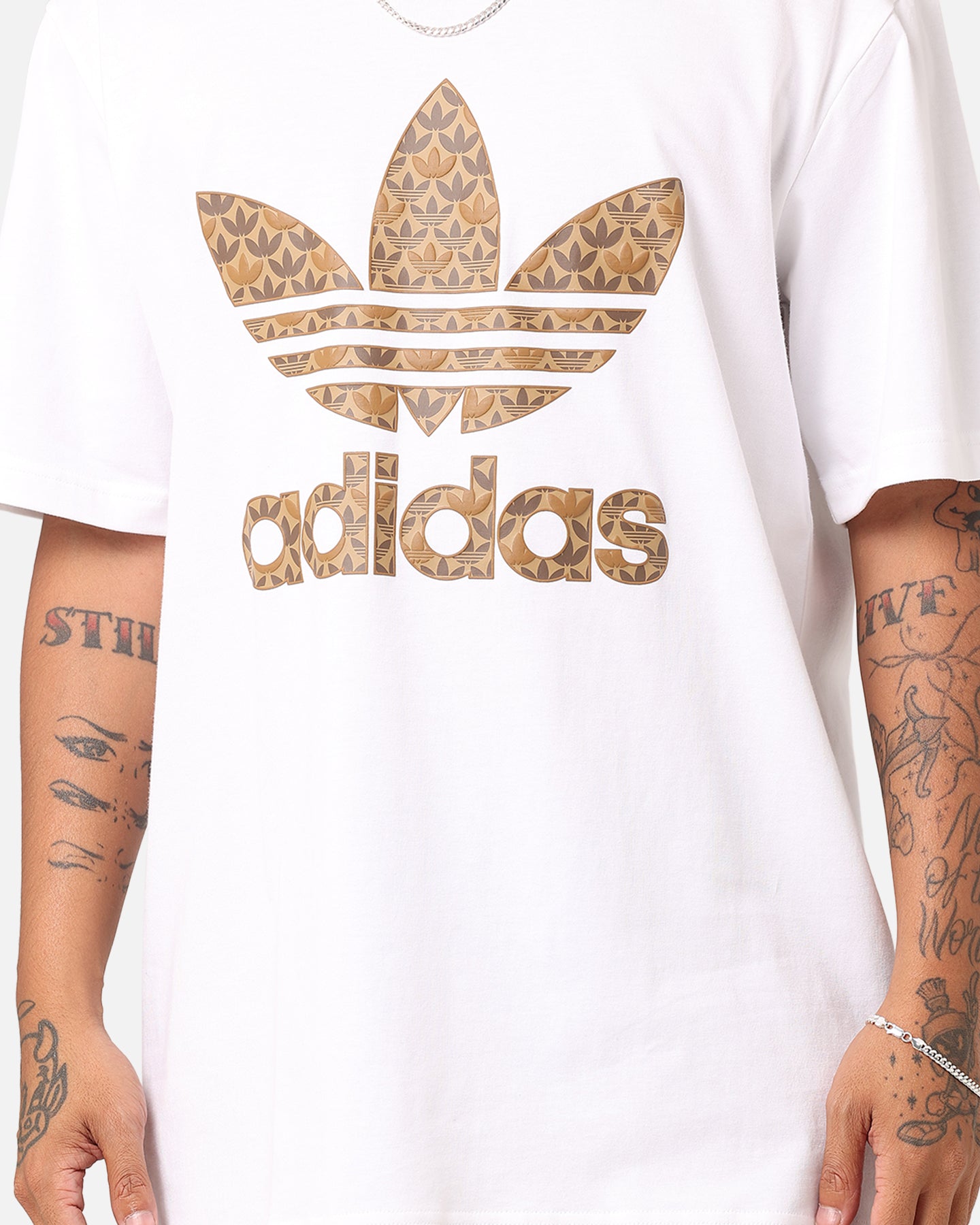 Adidas Classic Monogram T-Shirt White/Earth Strata、mySite、zt4zffjzw