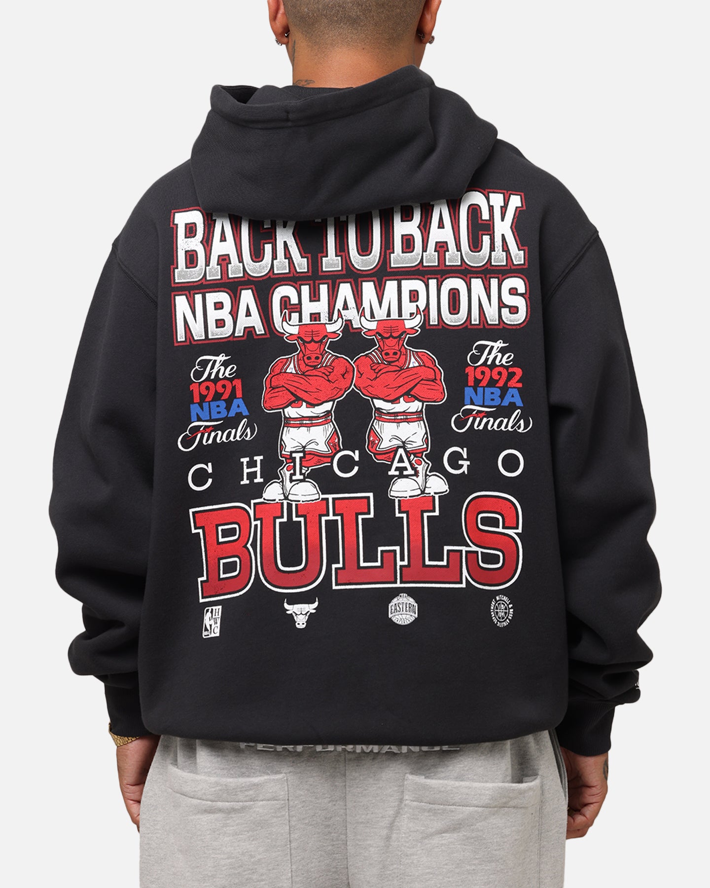 Mitchell & Ness Chicago Bulls Back To Back Hoodie Faded Black、mySite、zt4zffjzw
