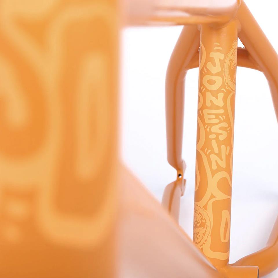  BSD Jonesin Frame、mySite、merchandisen