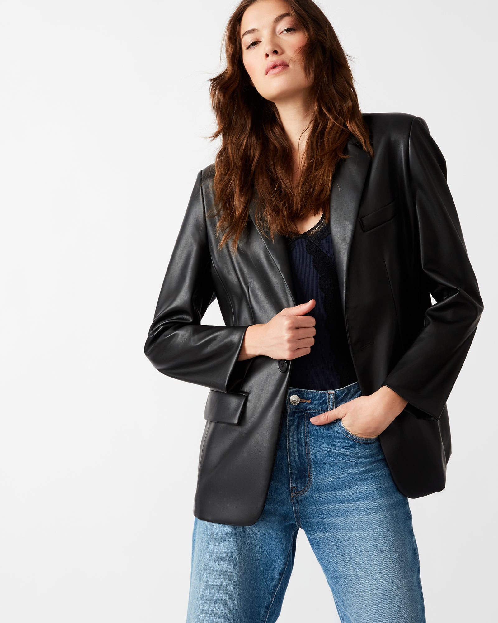IMAAN FAUX LEATHER BLAZER BLACK、mySite、gtrtttuynbv