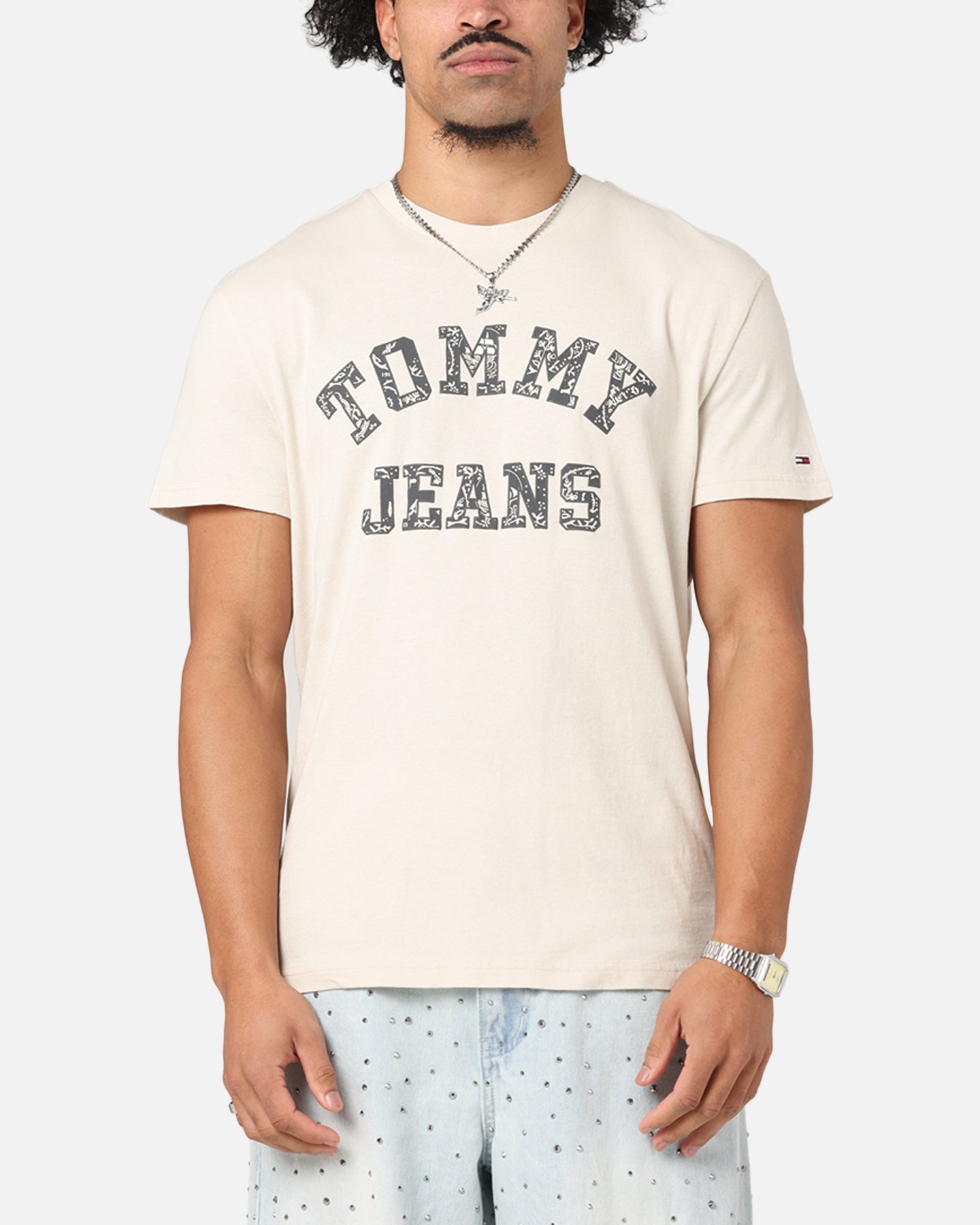 Tommy Jeans Regular Paisley College T-Shirt Newsprint、mySite、zt4zffjzw